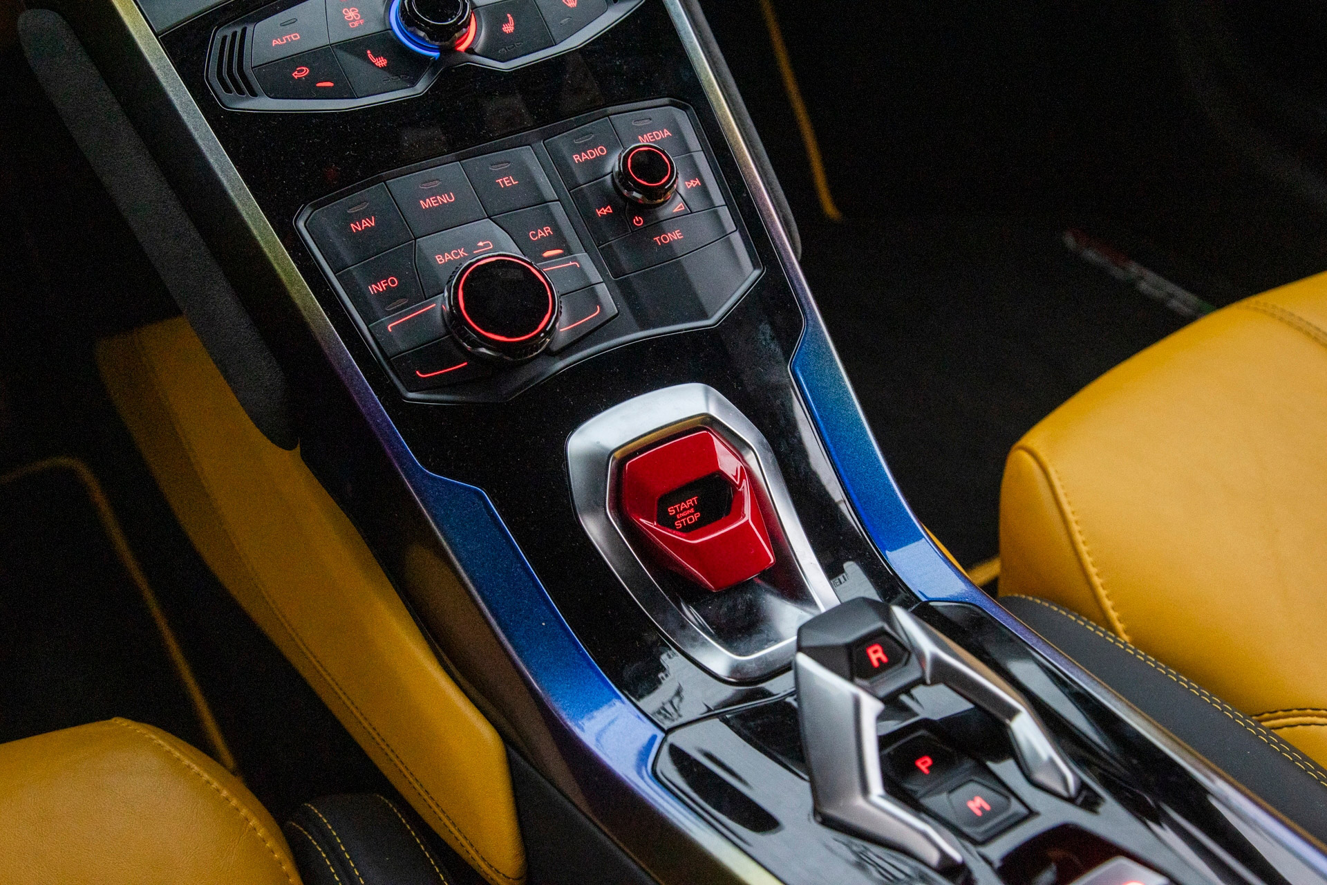 LB-Silhouette-WORKS-GT-Lamborghini-Huracán-Fighter00045
