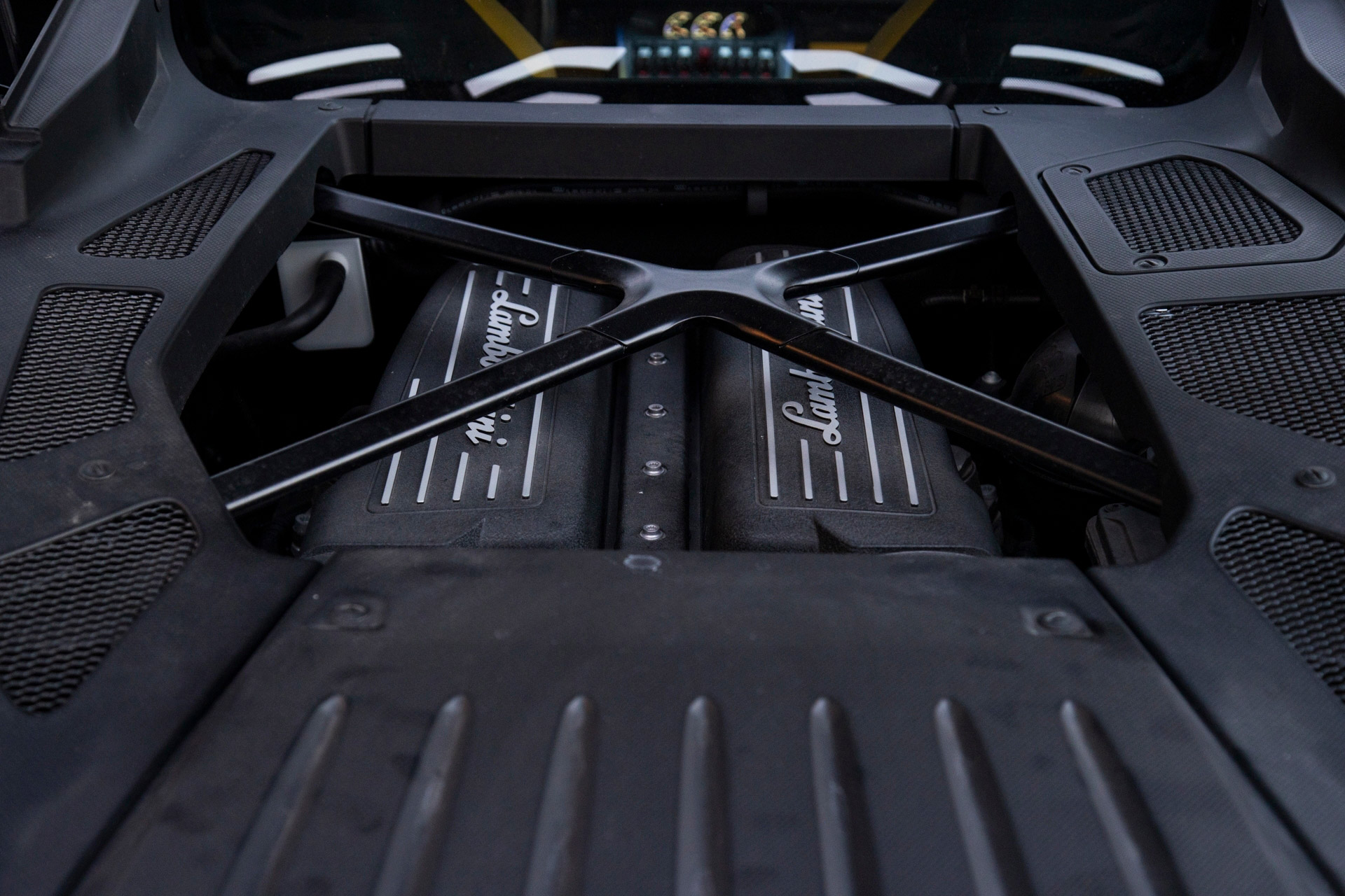 LB-Silhouette-WORKS-GT-Lamborghini-Huracán-Fighter00056
