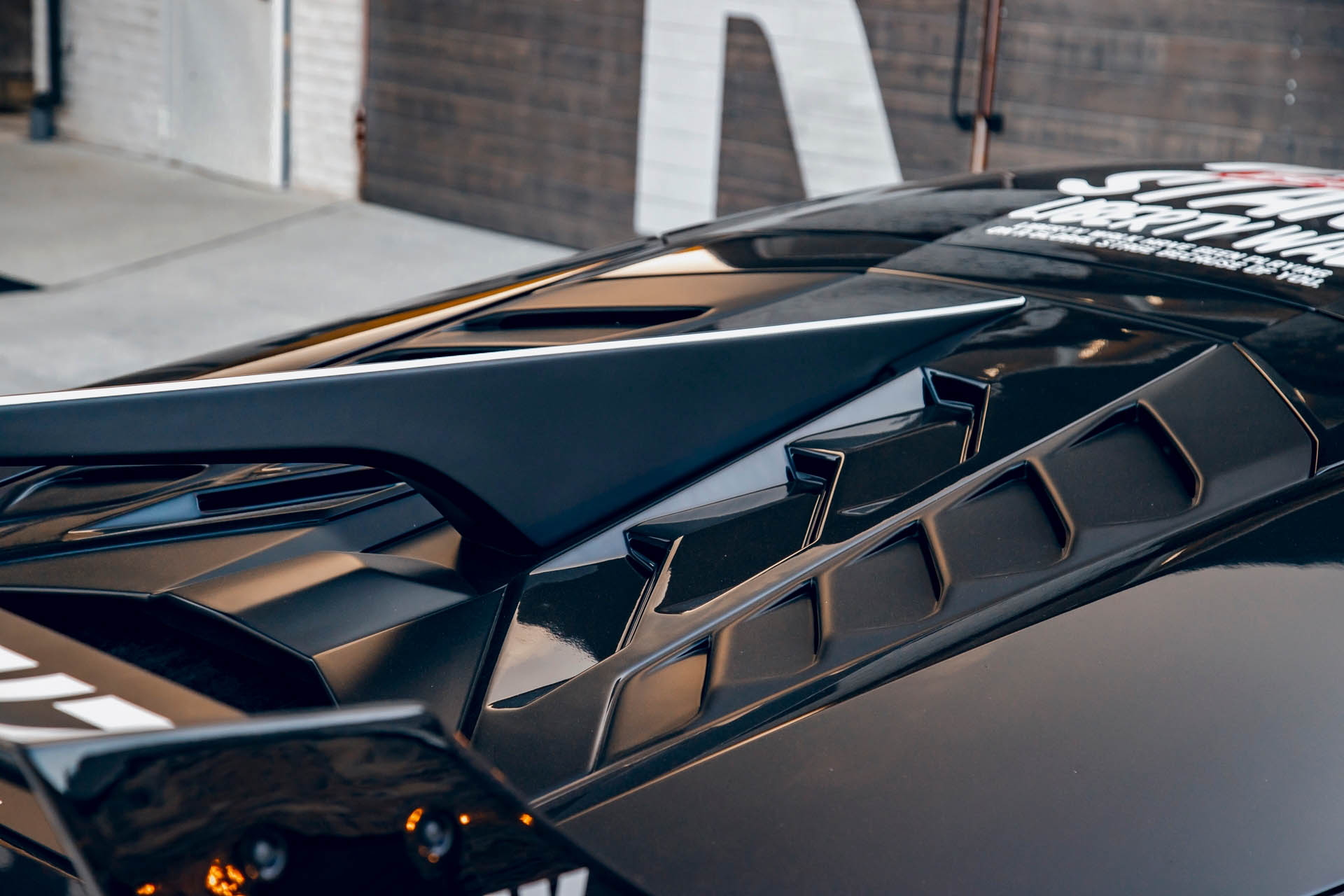 LB-Silhouette WORKS HURACAN GT30