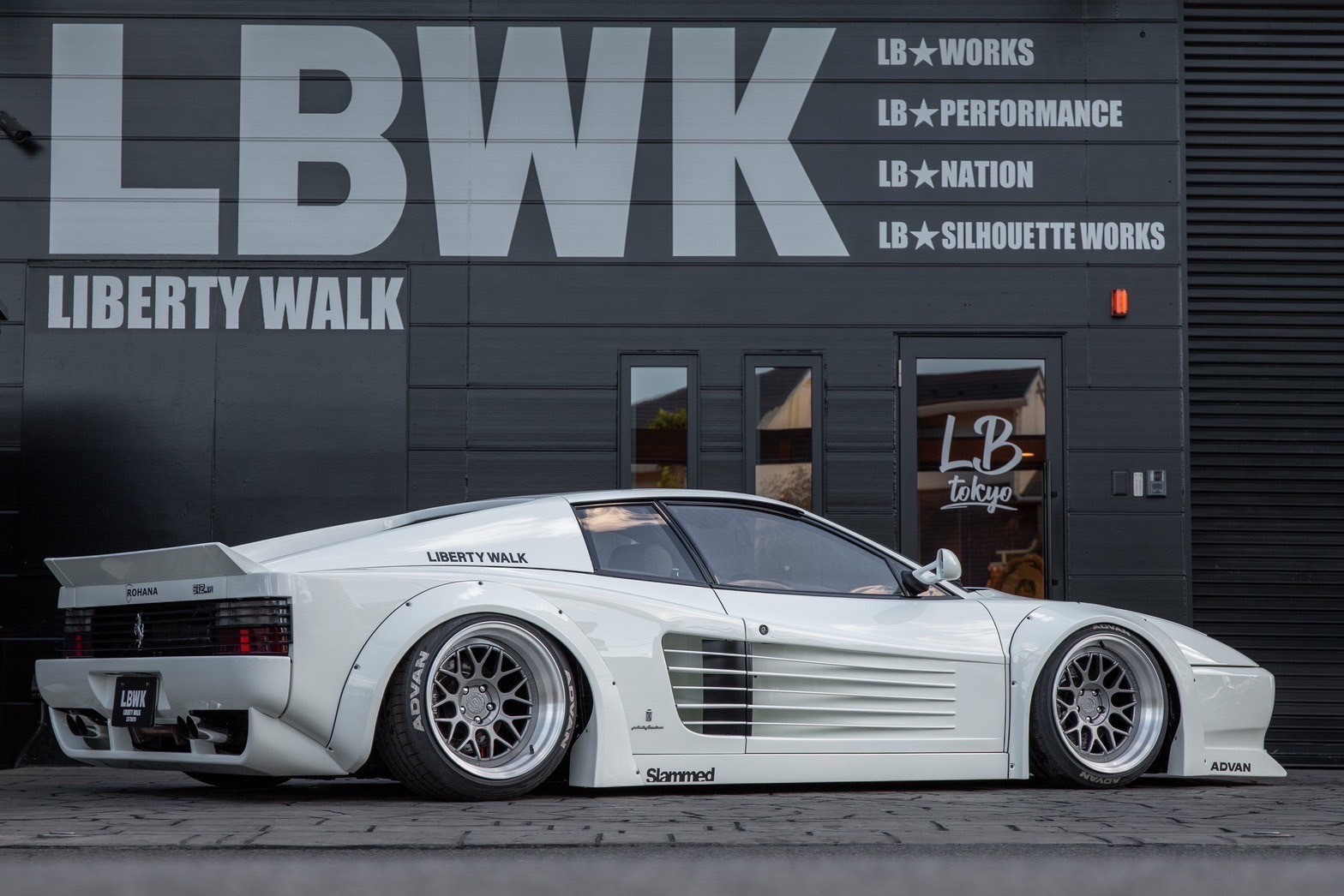 LB-WORKS Ferrari 512TR00007