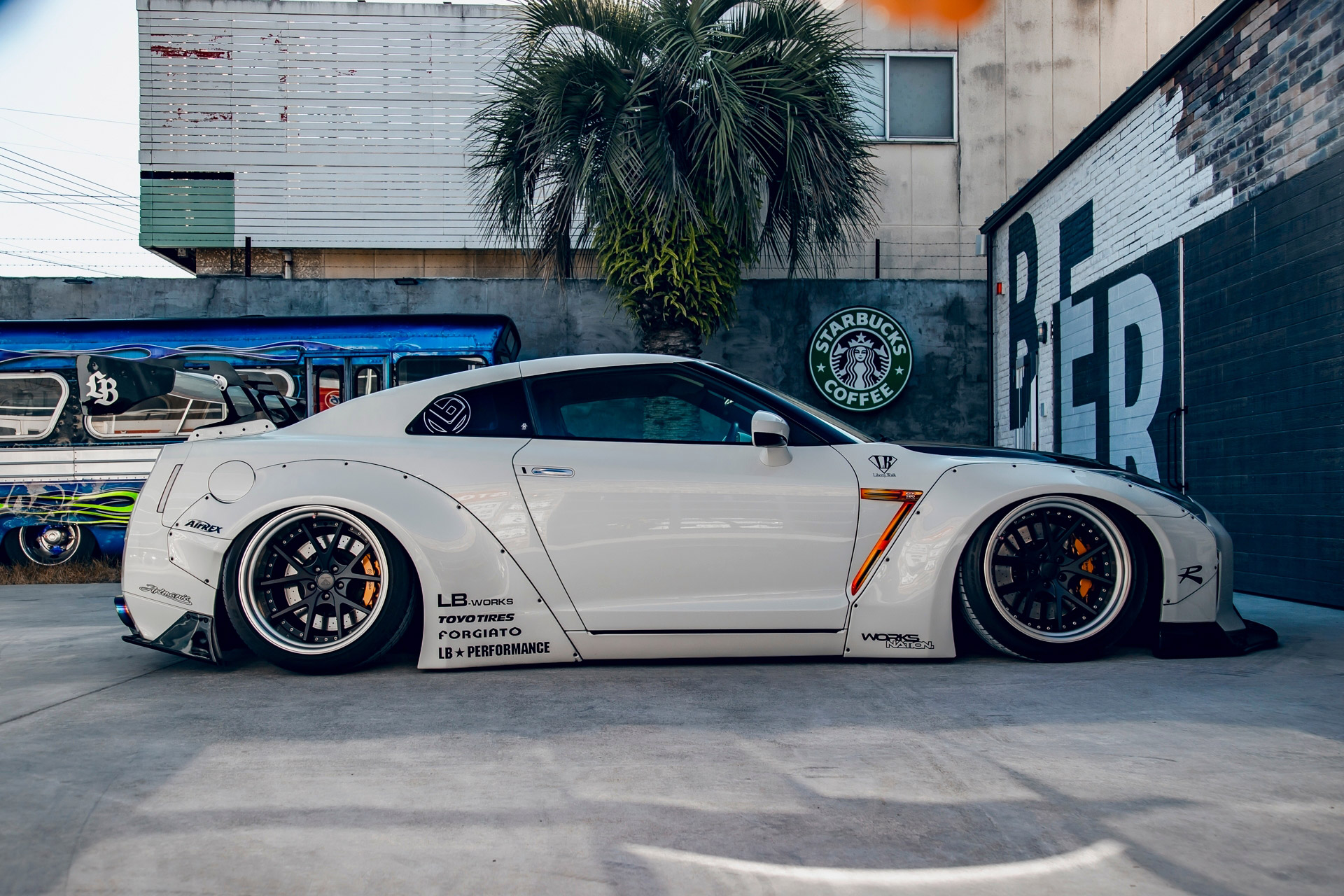 LB-WORKS NISSAN GT-R R35 type1.5 white_00004