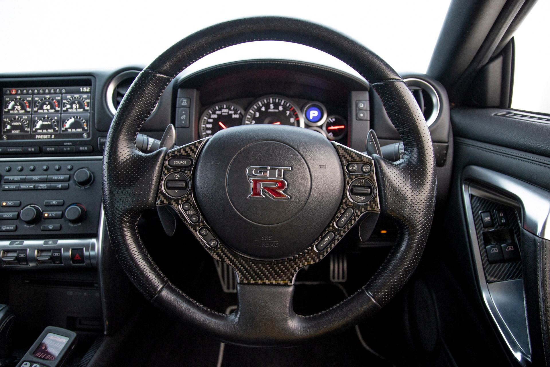 LB-WORKS NISSAN GT-R R35 type1.5 white_00027