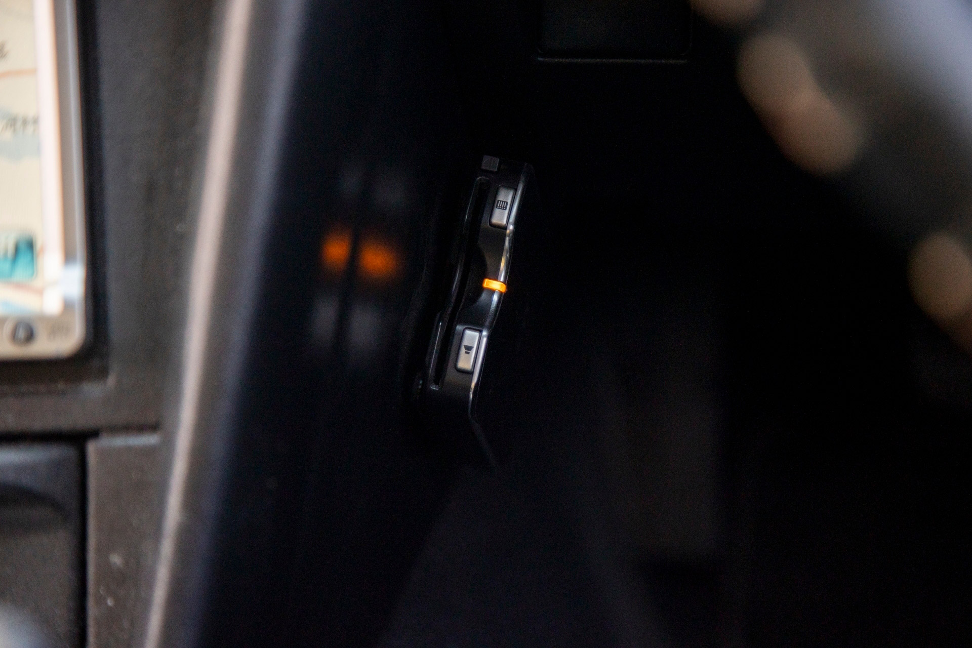 nissan-skyline-er34__00037