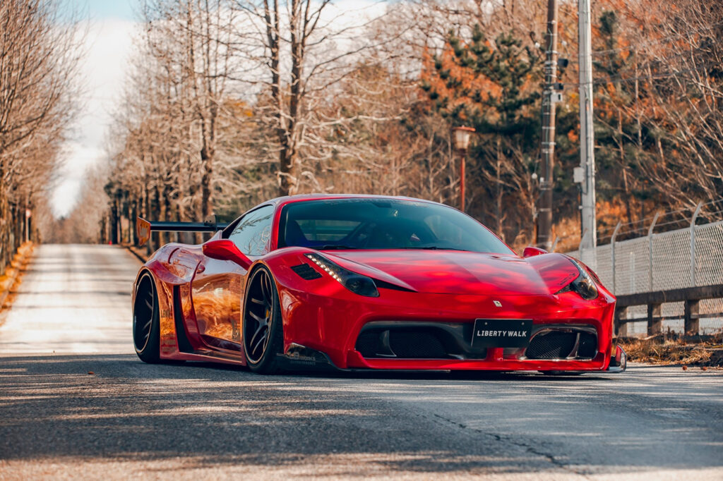 LB-Silhouette-WORKS-458-GT-full-complete