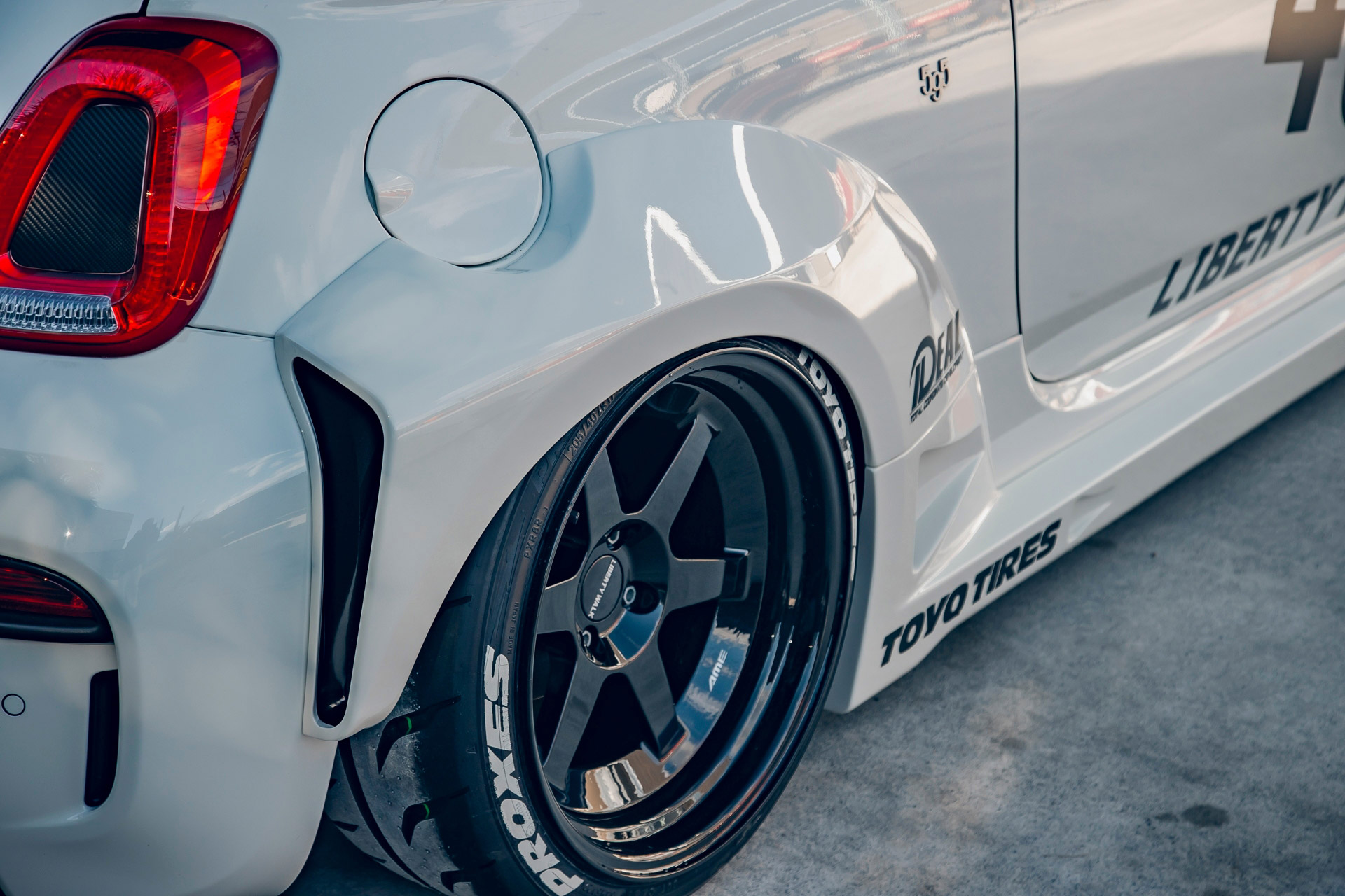 LB-WORKS-ABARTH-595-'Abas-Works'00022