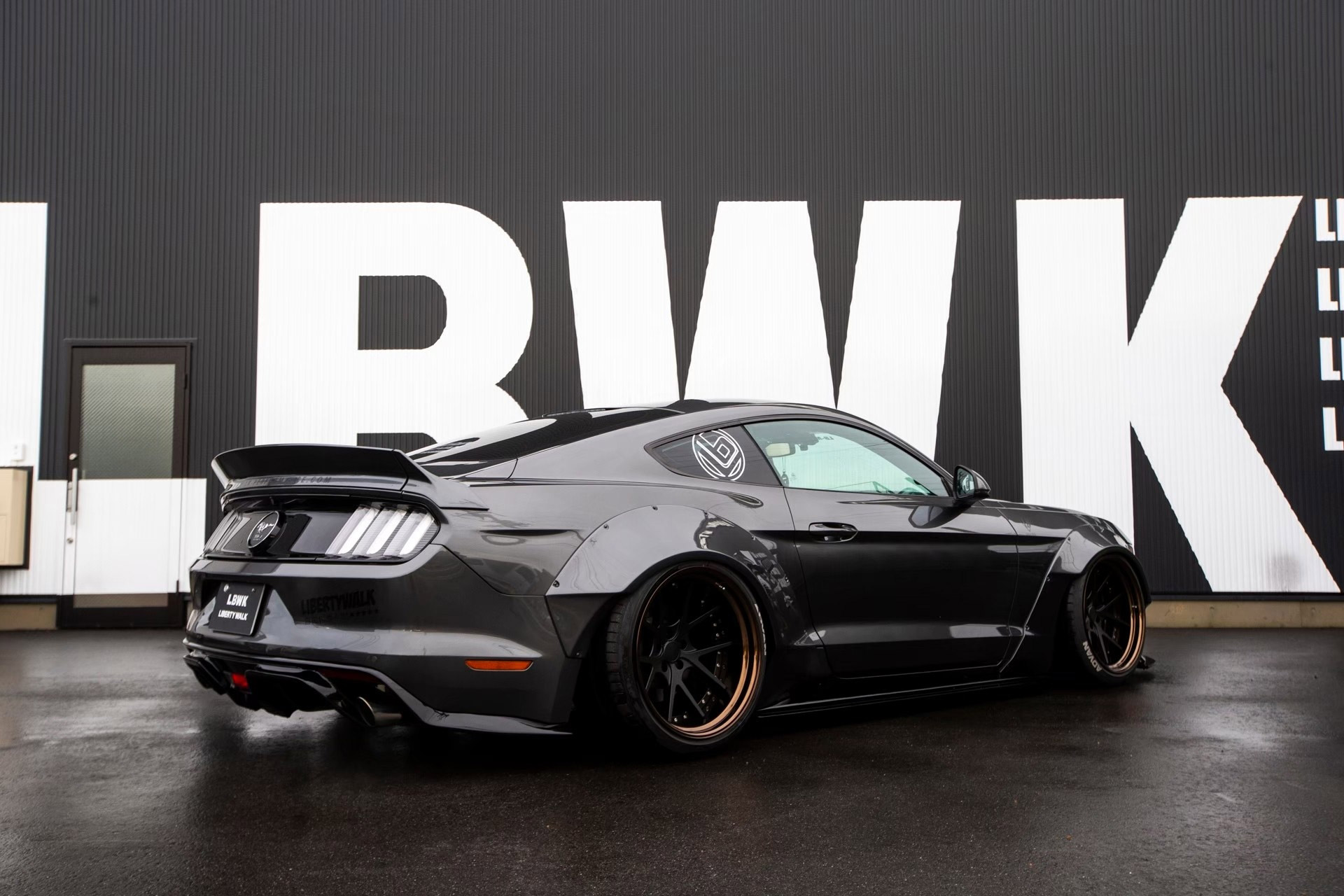 LB-WORKS-Ford-MUSTANG-Full-Complete00007