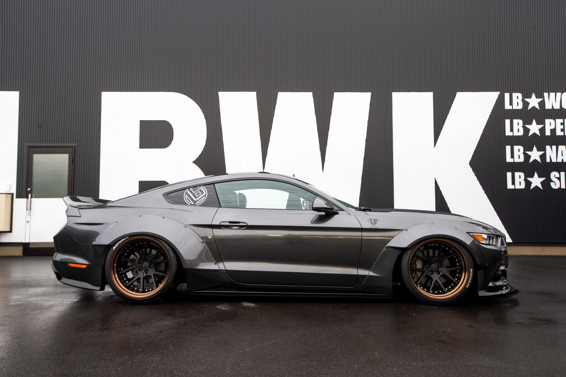 LB-WORKS-Ford-MUSTANG-Full-Complete00008