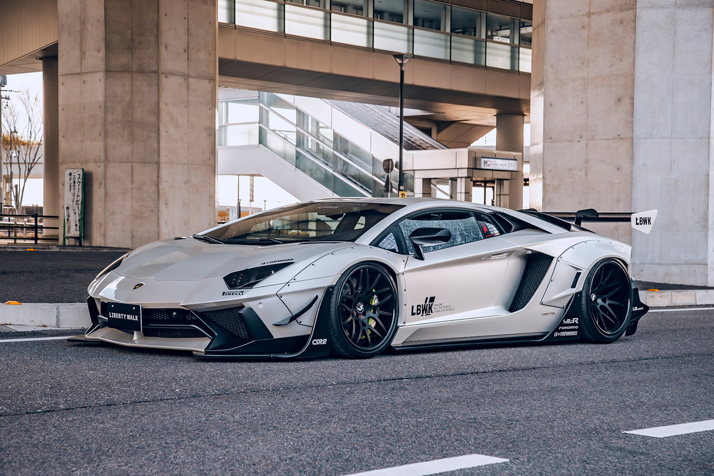 LB-WORKS-Lamborghini-Aventador-S-[LB-Limited-Edition]-LP740-400001
