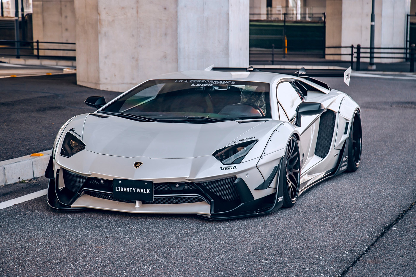 LB-WORKS-Lamborghini-Aventador-S-[LB-Limited-Edition]-LP740-400003
