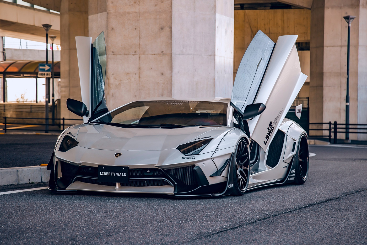 LB-WORKS-Lamborghini-Aventador-S-[LB-Limited-Edition]-LP740-400011