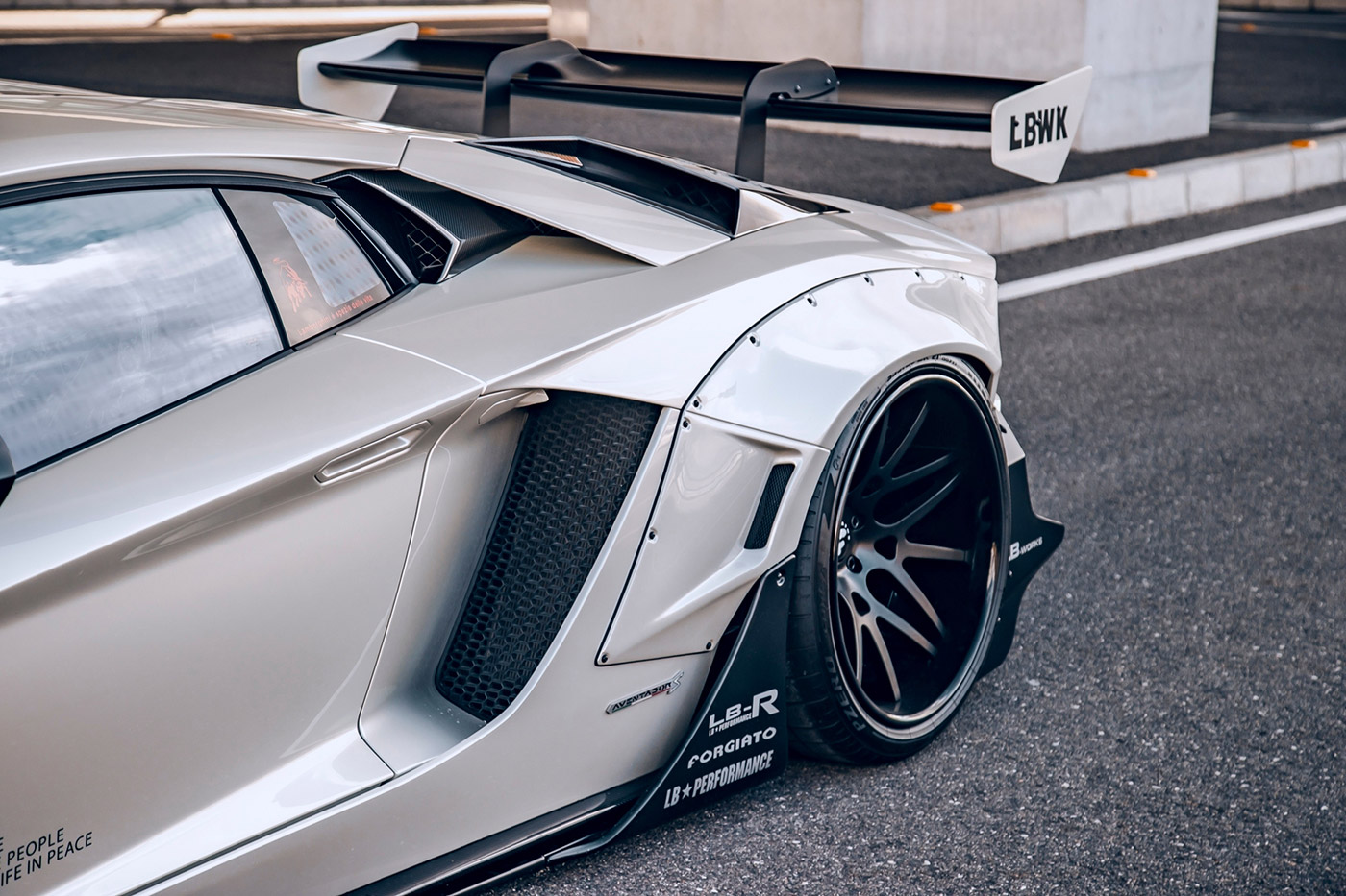 LB-WORKS-Lamborghini-Aventador-S-[LB-Limited-Edition]-LP740-400017