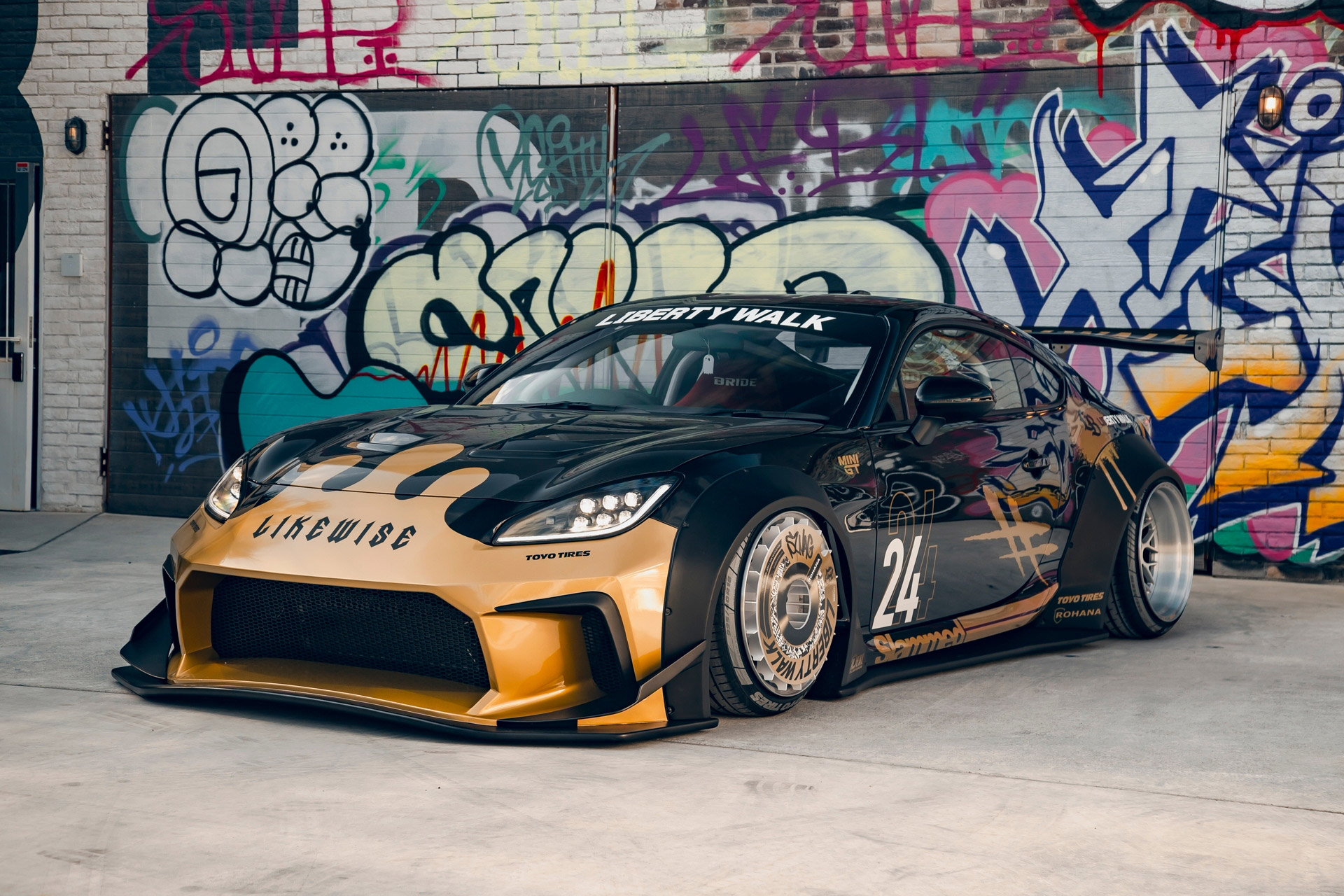 LB-WORKS-TOYOTA-GR-86-Complete-LW-Edition00004