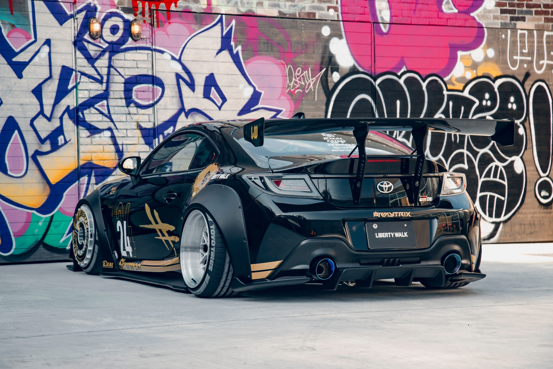 LB-WORKS-TOYOTA-GR-86-Complete-LW-Edition00005