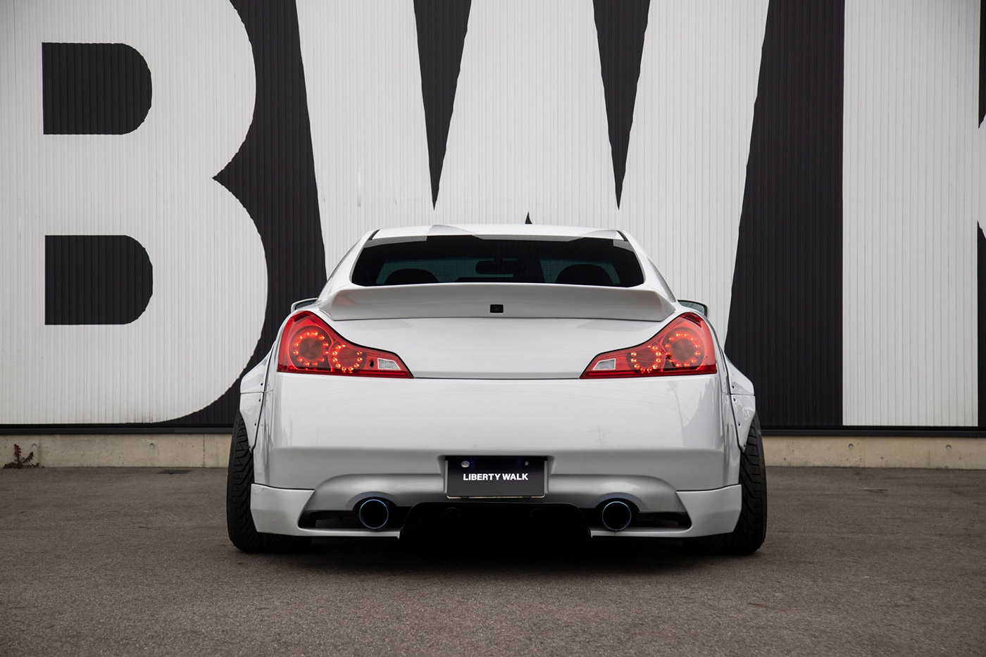 LB-WORKS-V36-skyline-370GT00006