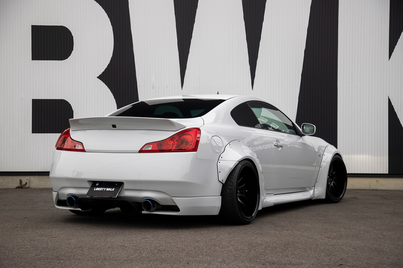 LB-WORKS-V36-skyline-370GT00007