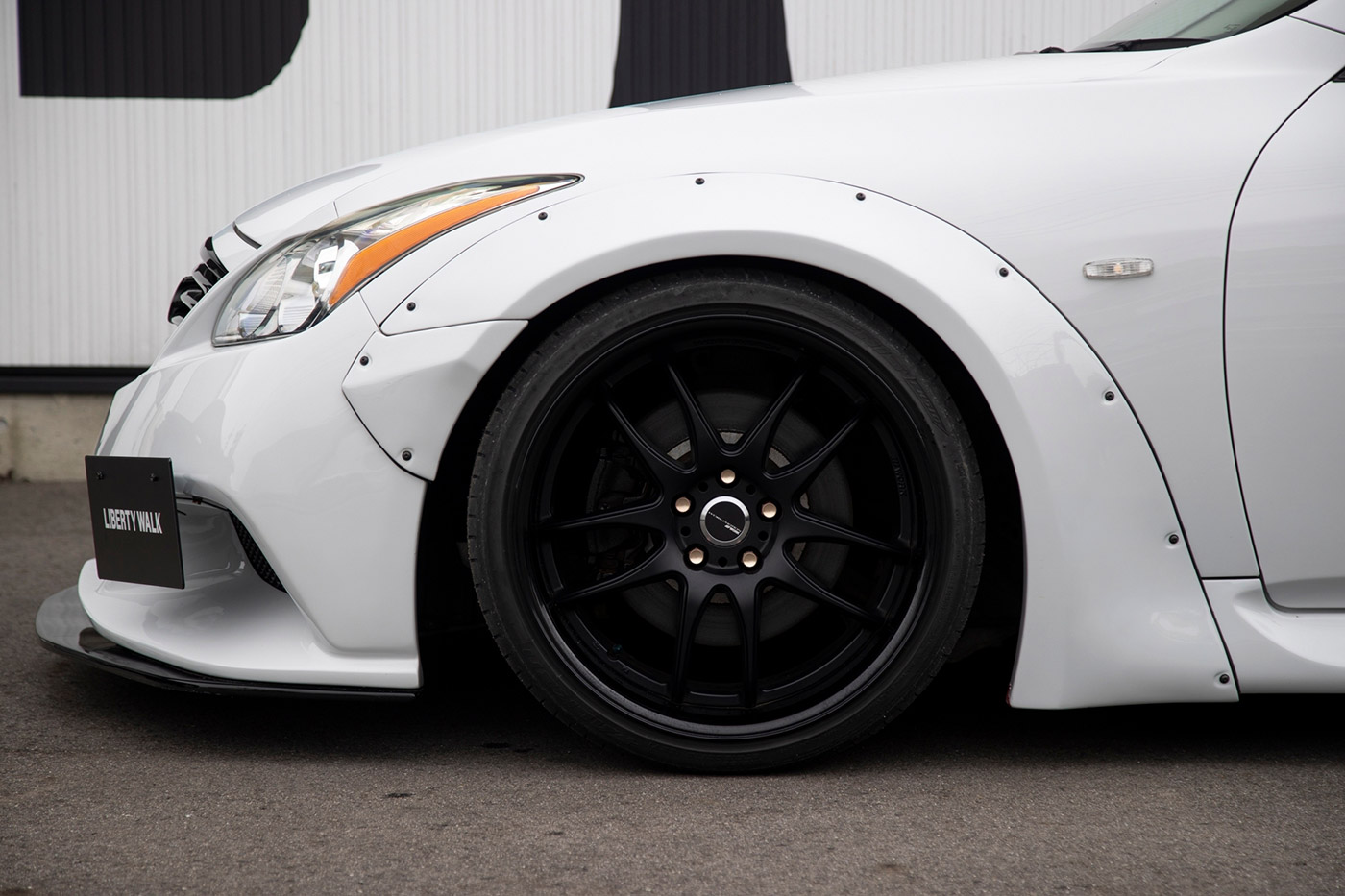LB-WORKS-V36-skyline-370GT00028