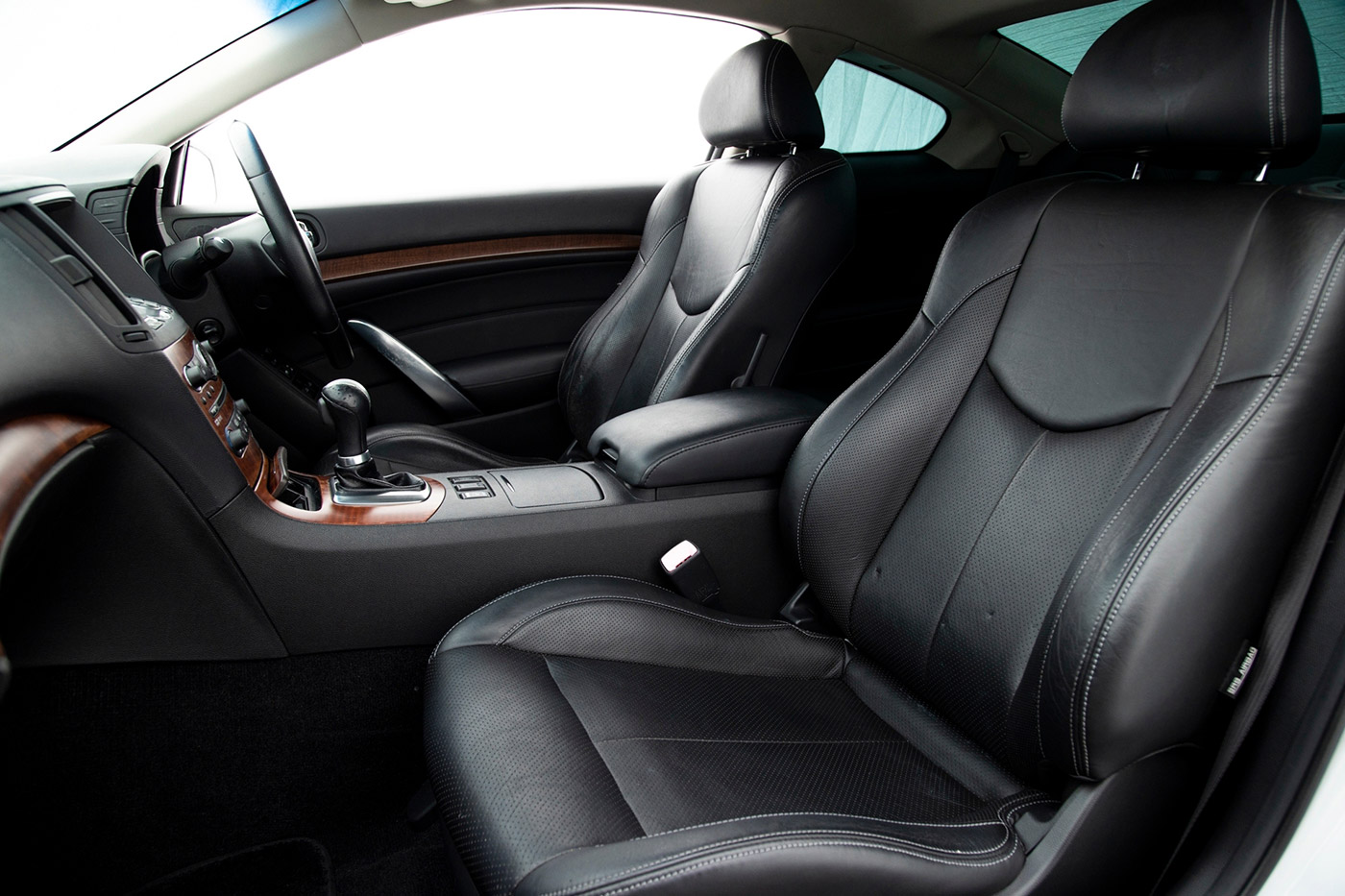 LB-WORKS-V36-skyline-370GT00033