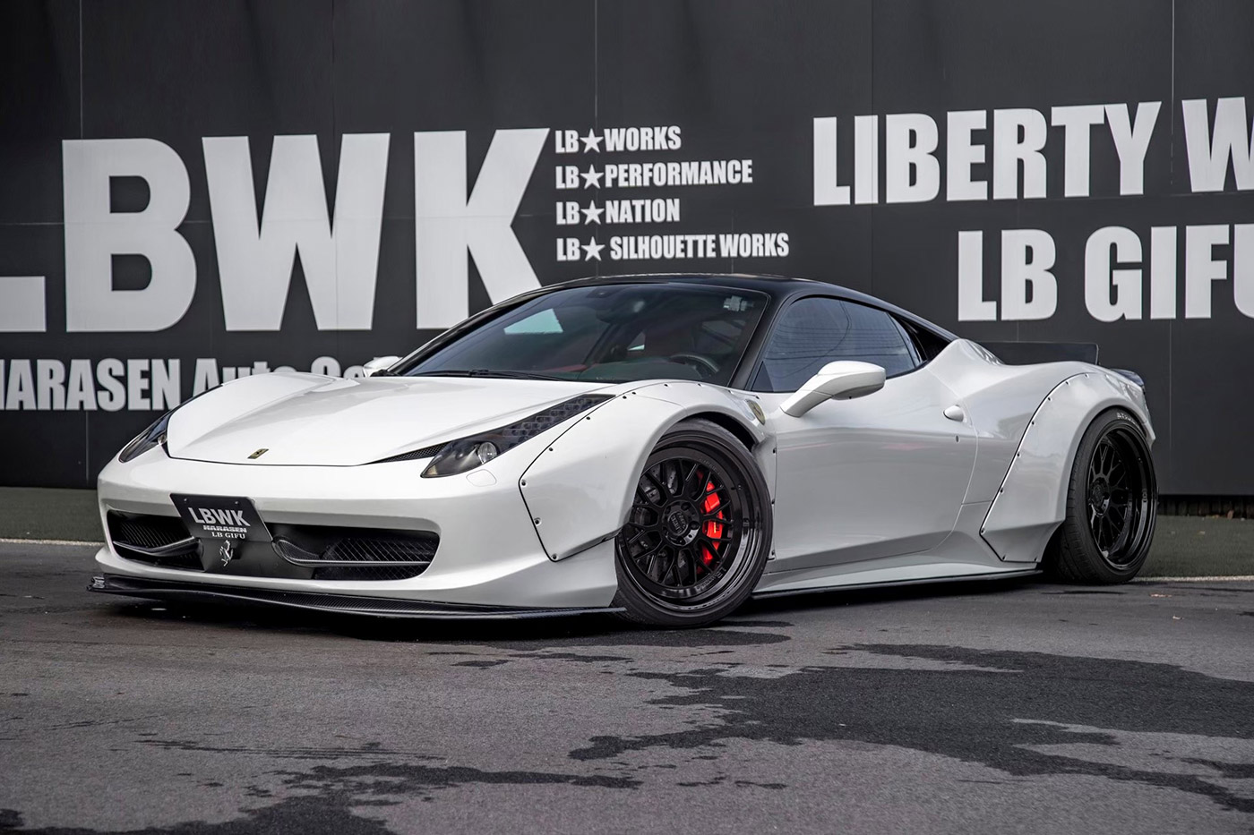 LB-WORKS-Ferrari-458-Italia00003