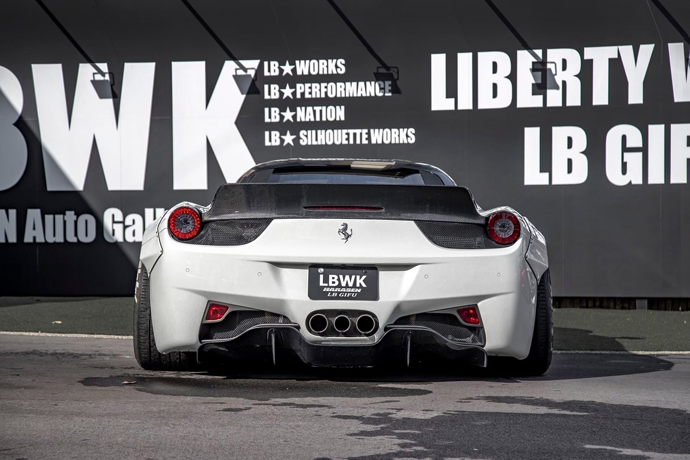 LB-WORKS-Ferrari-458-Italia00006