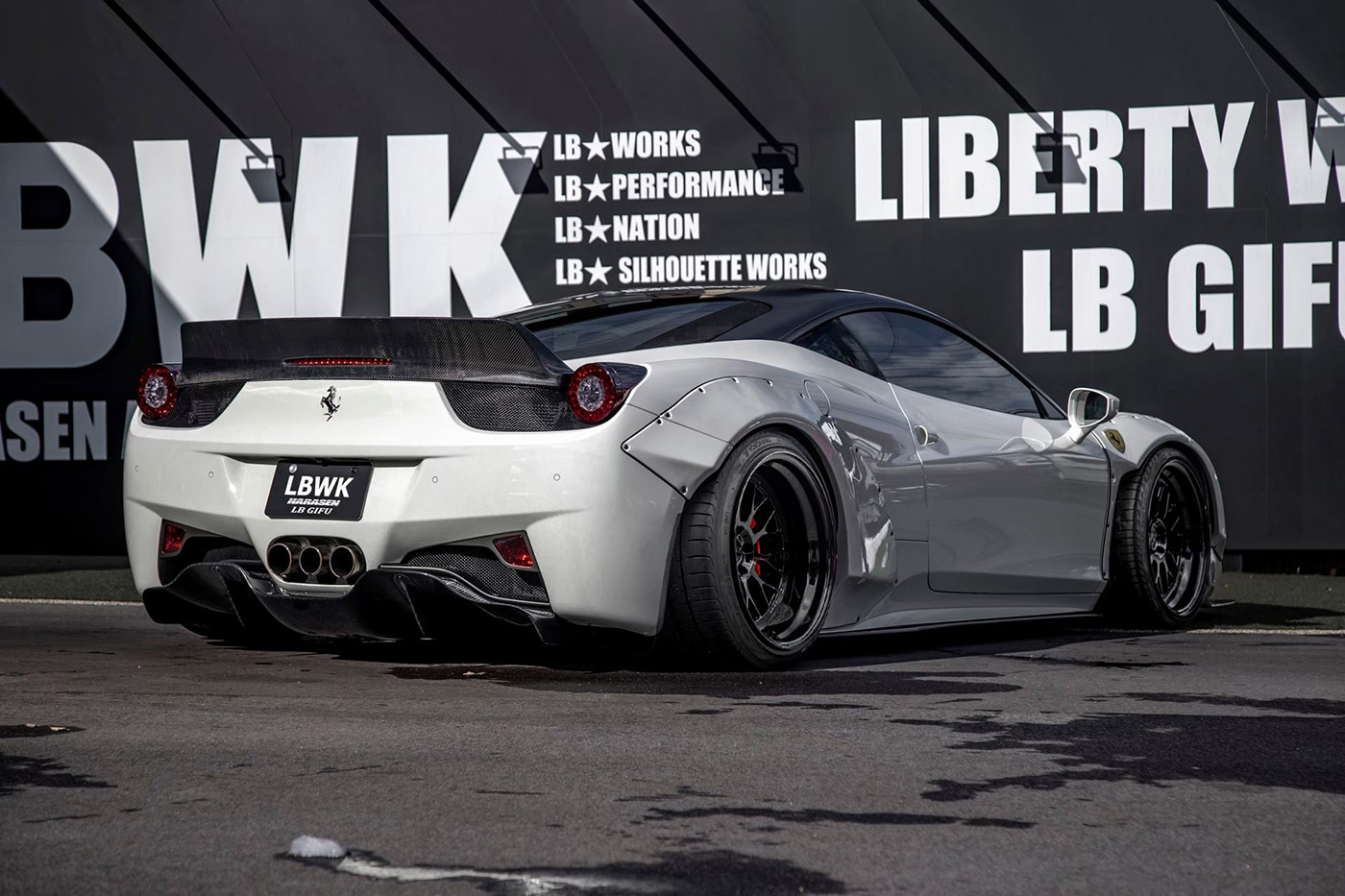 LB-WORKS-Ferrari-458-Italia00007