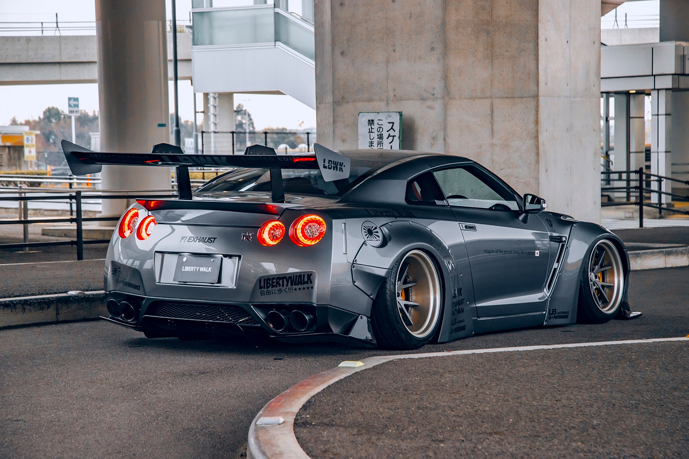 LB-WORKS-GTR35-Type1.5-Silhouette-GT-Wing-Ver.-Full-Complete00008