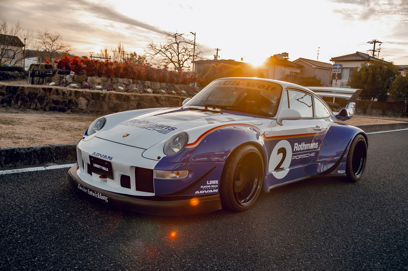 PORSCHE-99300002