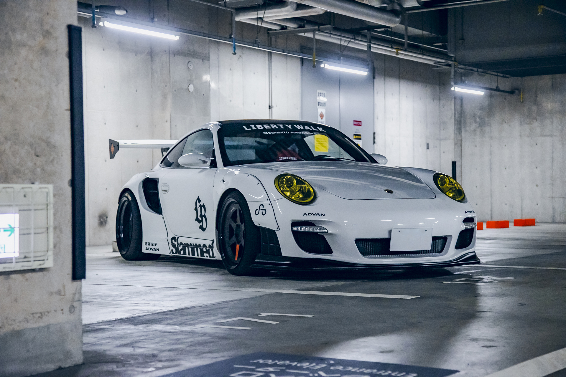 LB-WORKS PORSCHE 997