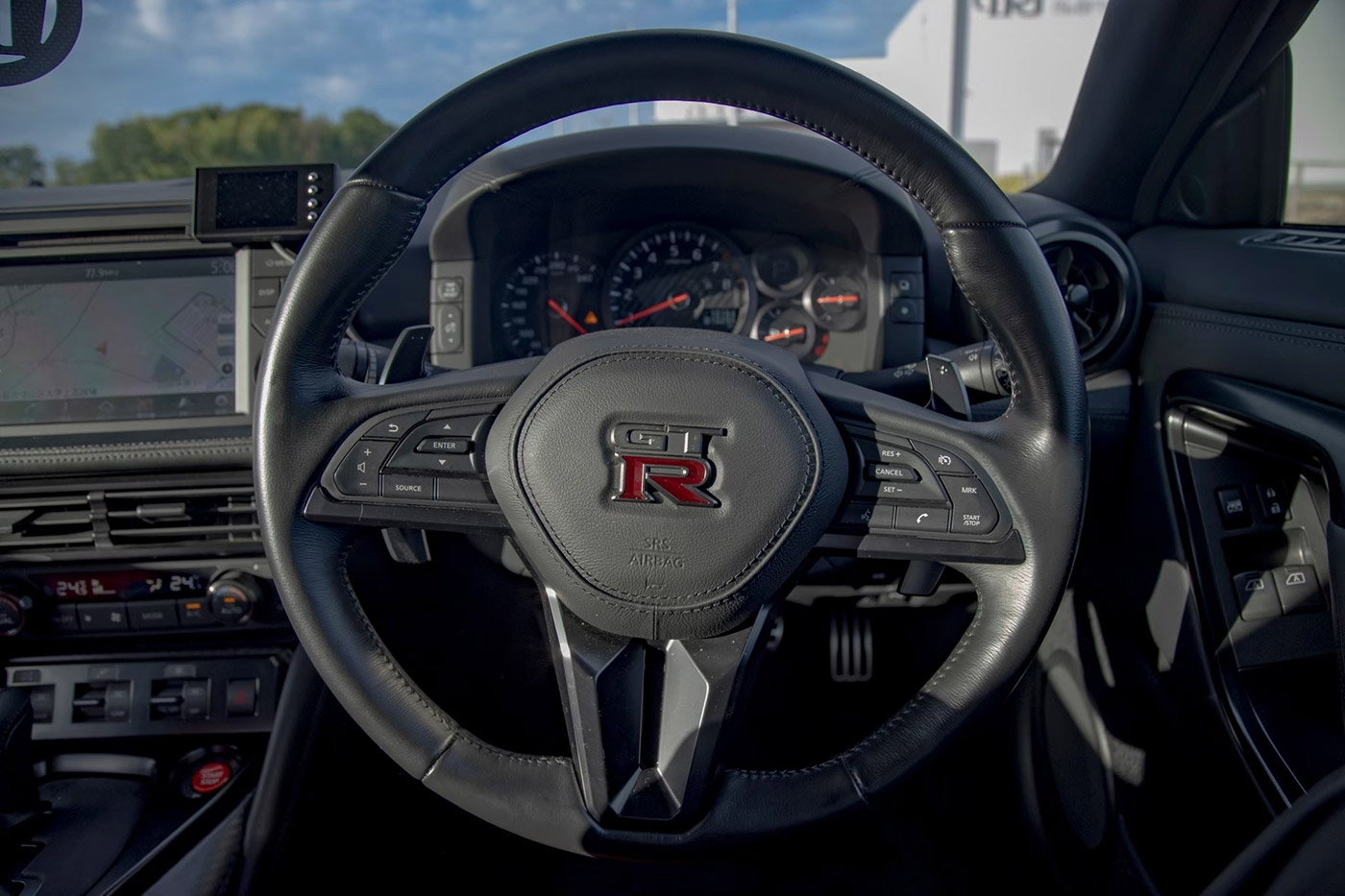 LB-WORKS-NISSAN-GT-R-R35-Dry00012