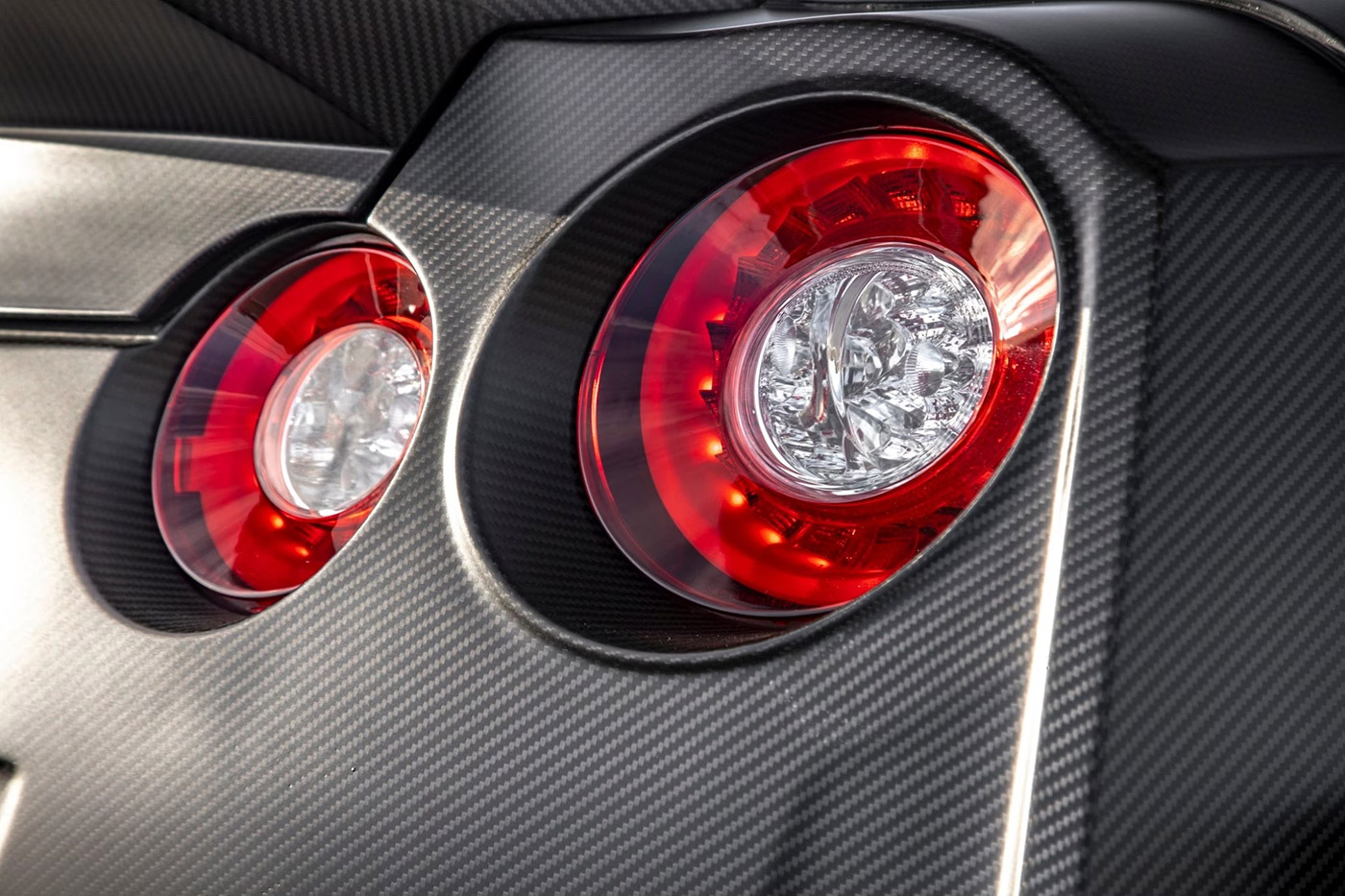 LB-WORKS-NISSAN-GT-R-R35-Dry00021