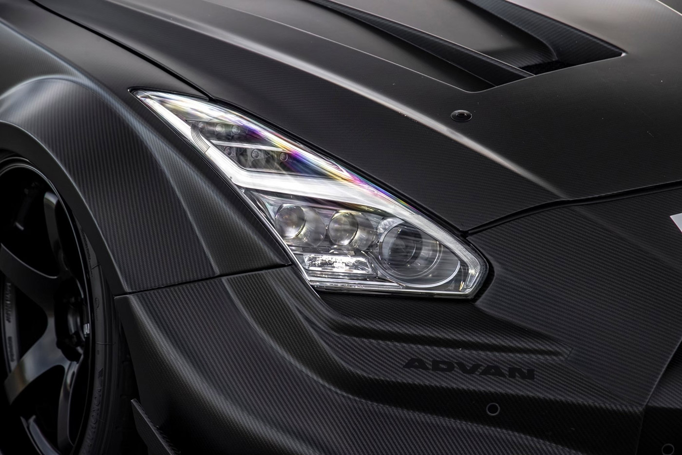 LB-WORKS-NISSAN-GT-R-R35-Dry00035