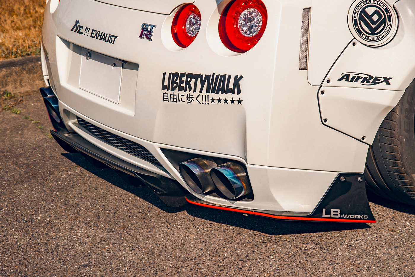 LB-WORKS-NISSAN-GT-R-R35-type.1.5-ver.1-Full-Complete00002