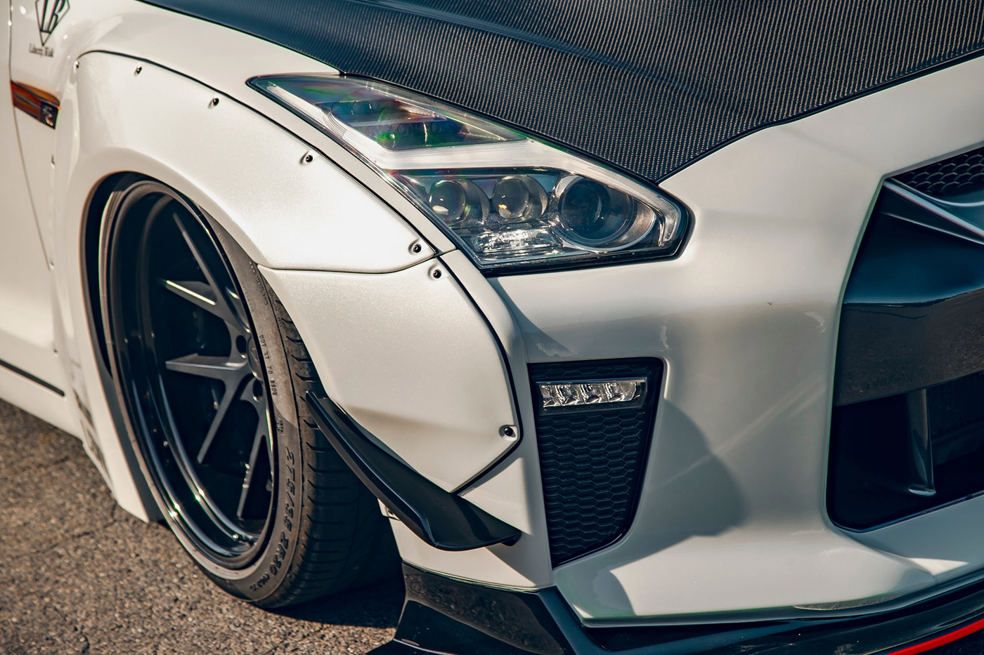 LB-WORKS-NISSAN-GT-R-R35-type.1.5-ver.1-Full-Complete00013