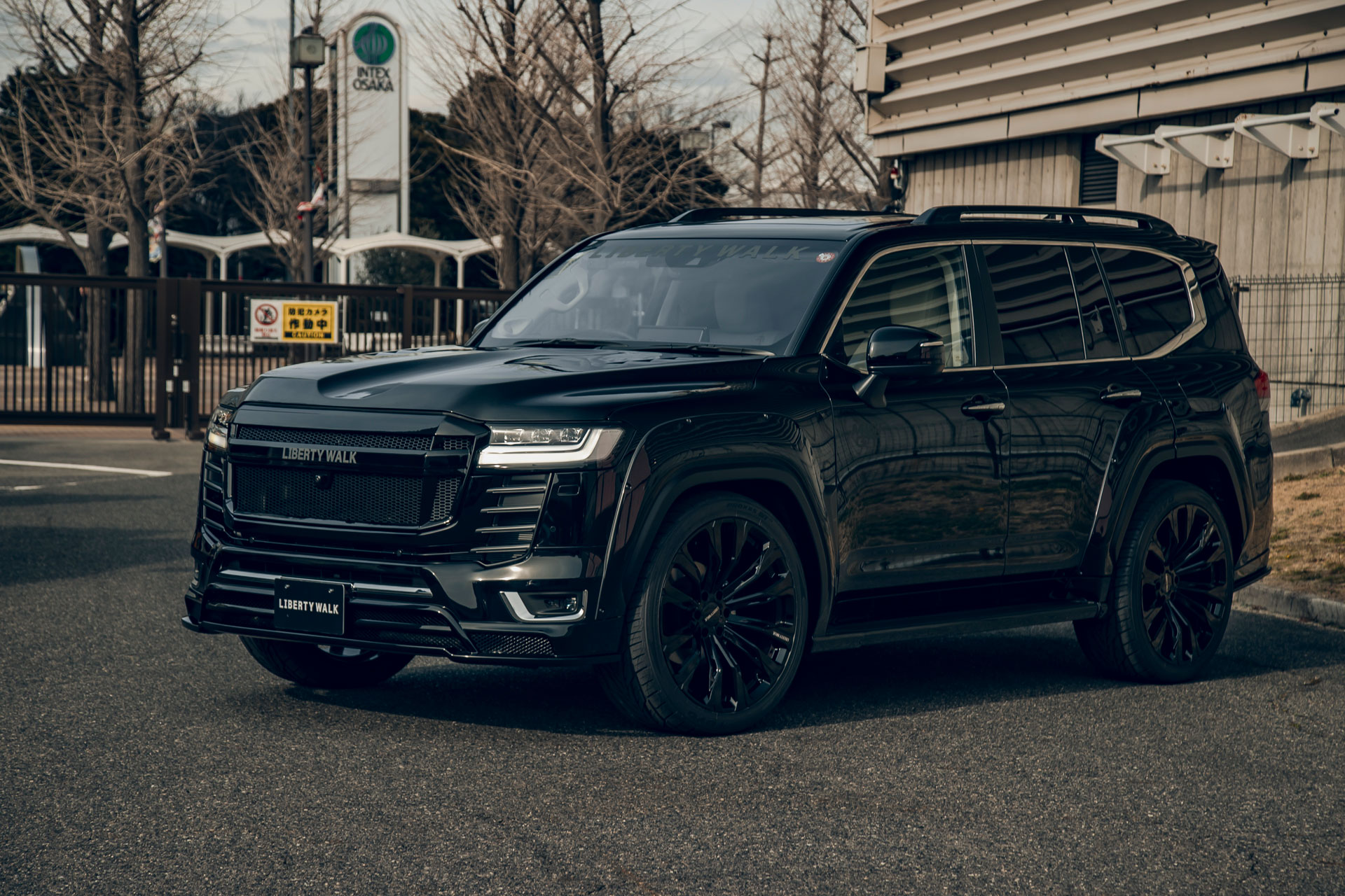 LBWORKS_TOYOTA LAND CRUISER 300