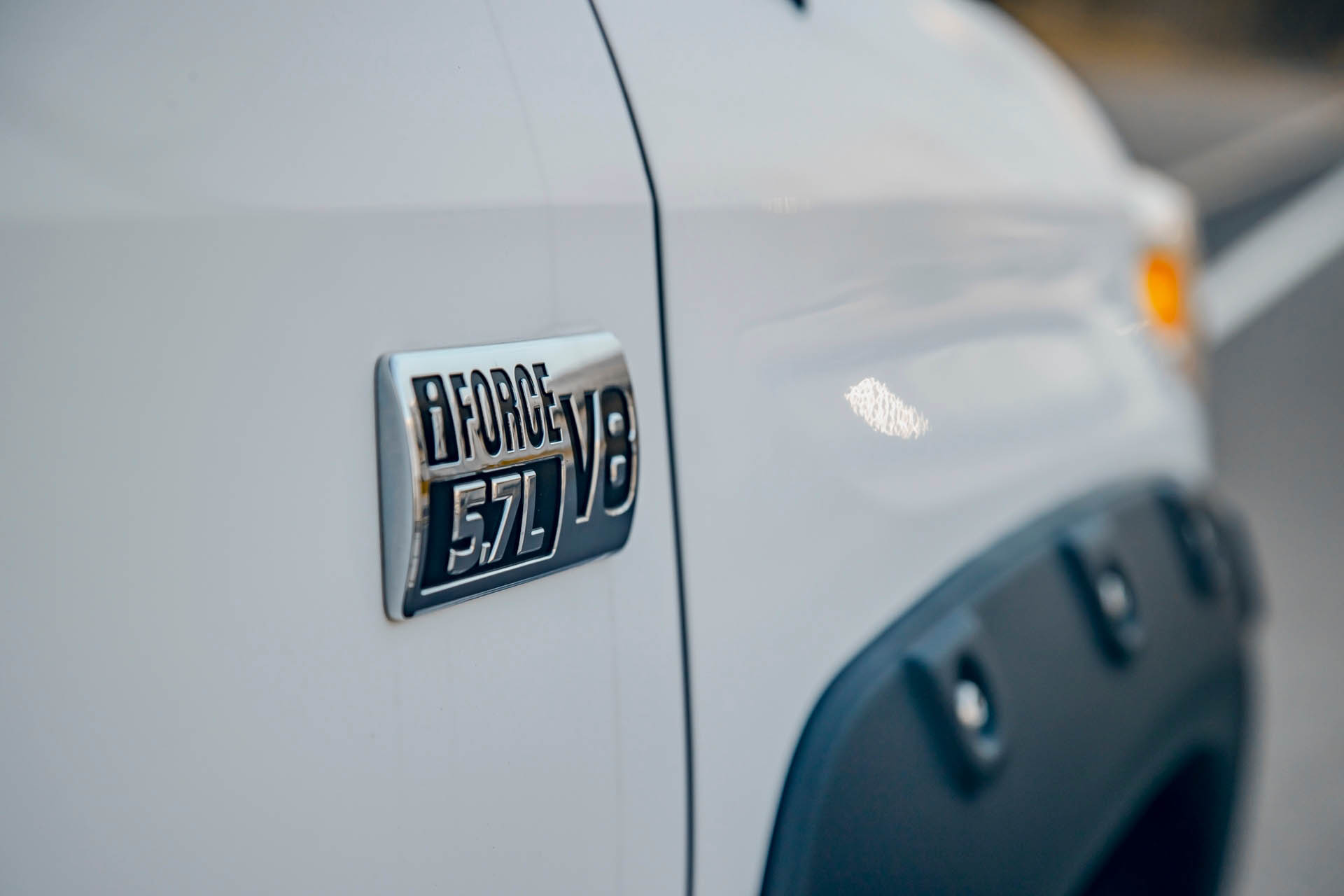 TOYOTA TUNDRA9