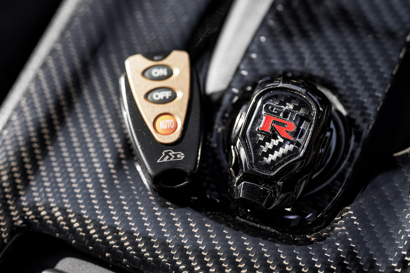 LB-WORKS-NISSAN-GT-R-R35-hokkaido-naisou00019