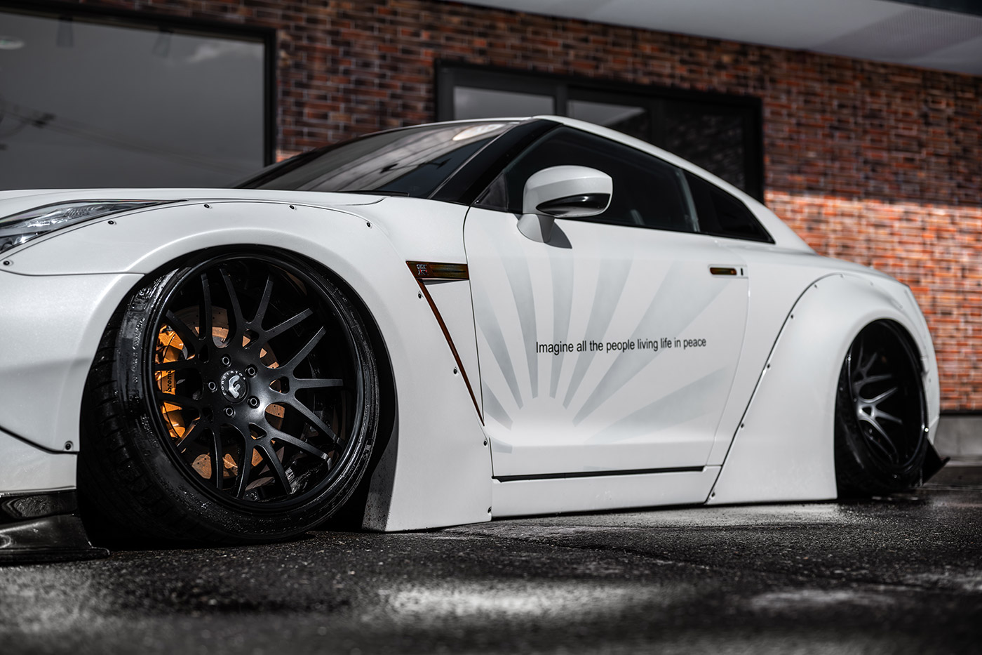 LB-WORKS-NISSAN-GT-R-R35-hokkaido00019