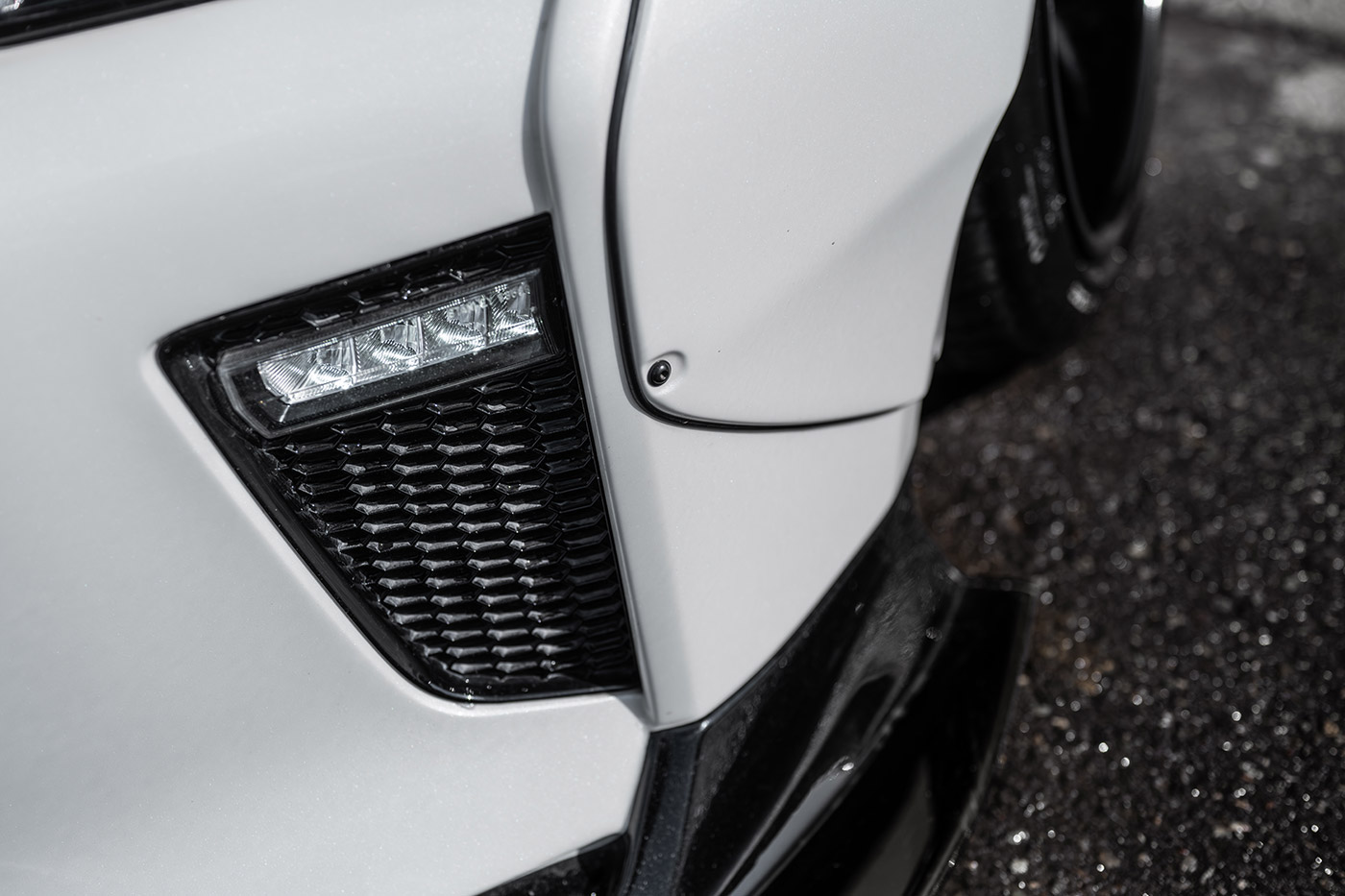 LB-WORKS-NISSAN-GT-R-R35-hokkaido00026