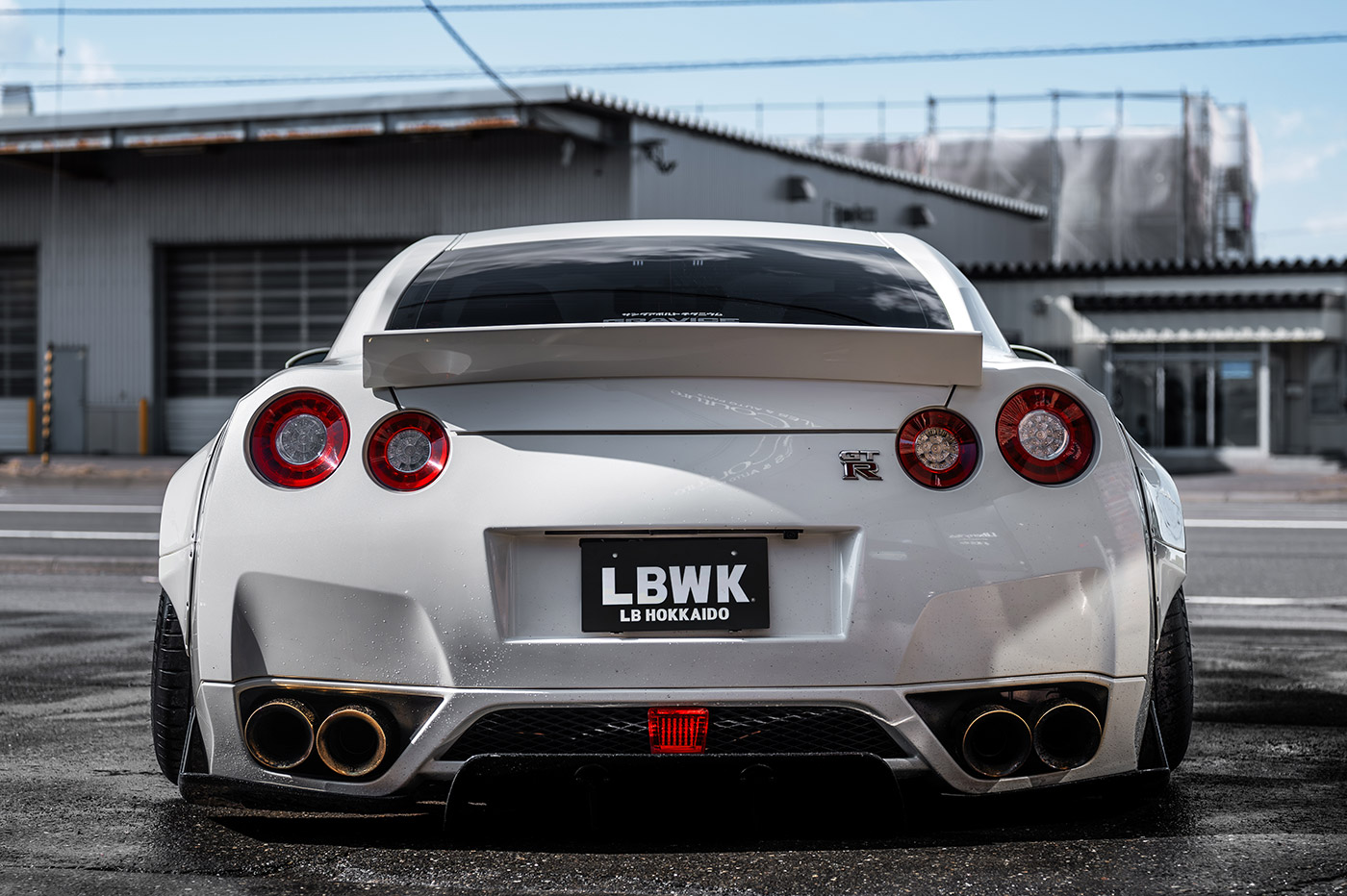 LB-WORKS-NISSAN-GT-R-R35-hokkaido00040