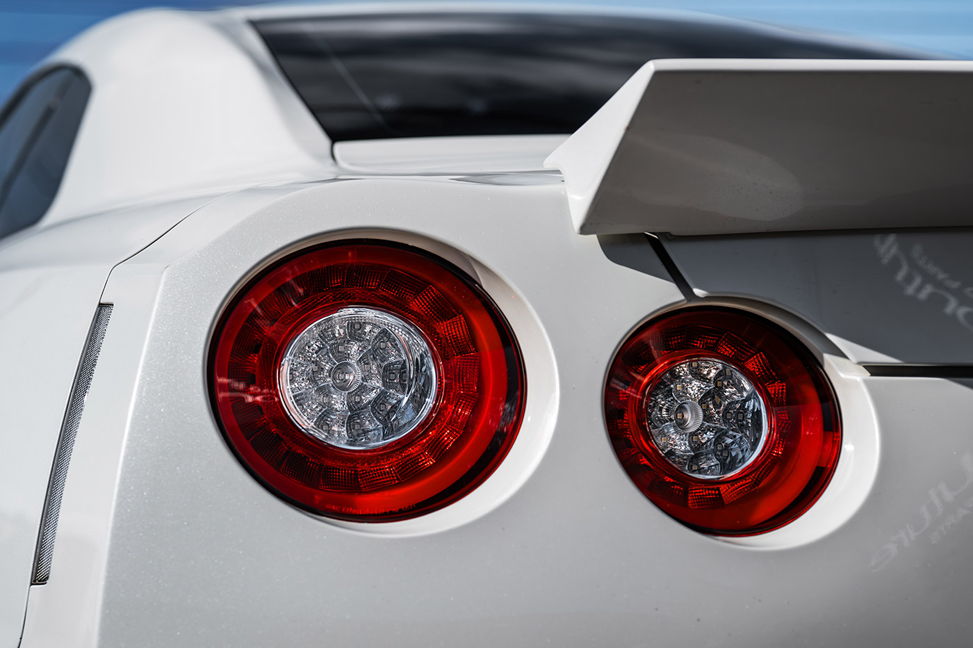 LB-WORKS-NISSAN-GT-R-R35-hokkaido00048