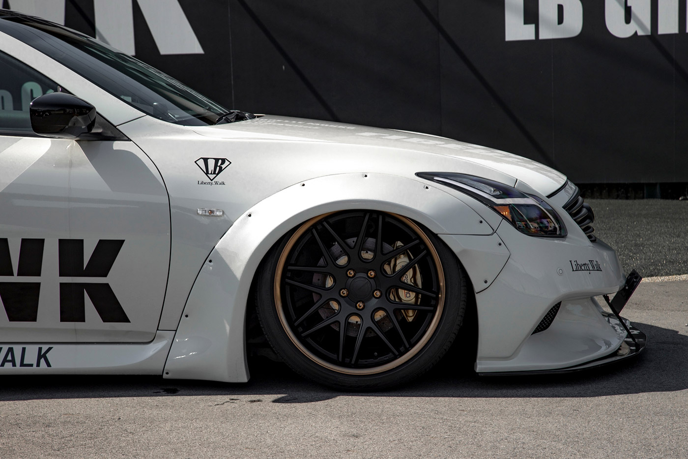 LB-WORKS-NISSAN-SKYLINE-V36-gifu_00023