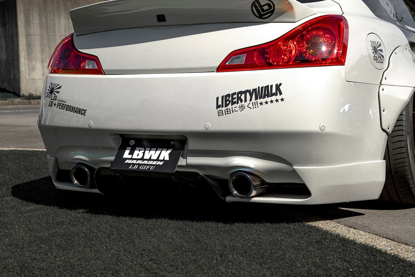 LB-WORKS-NISSAN-SKYLINE-V36-gifu_00026