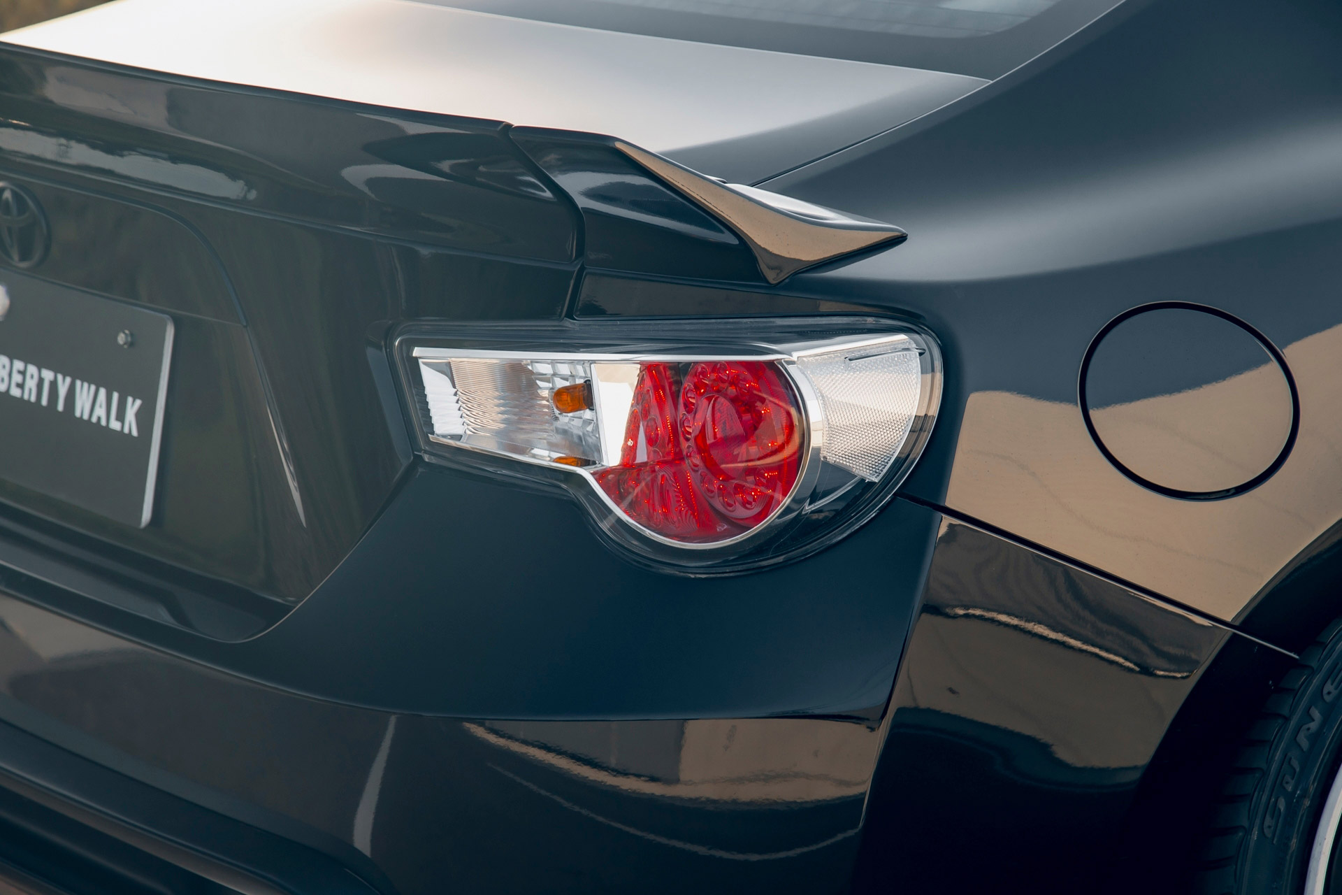 LB-nation TOYOTA 86 Light Complete21