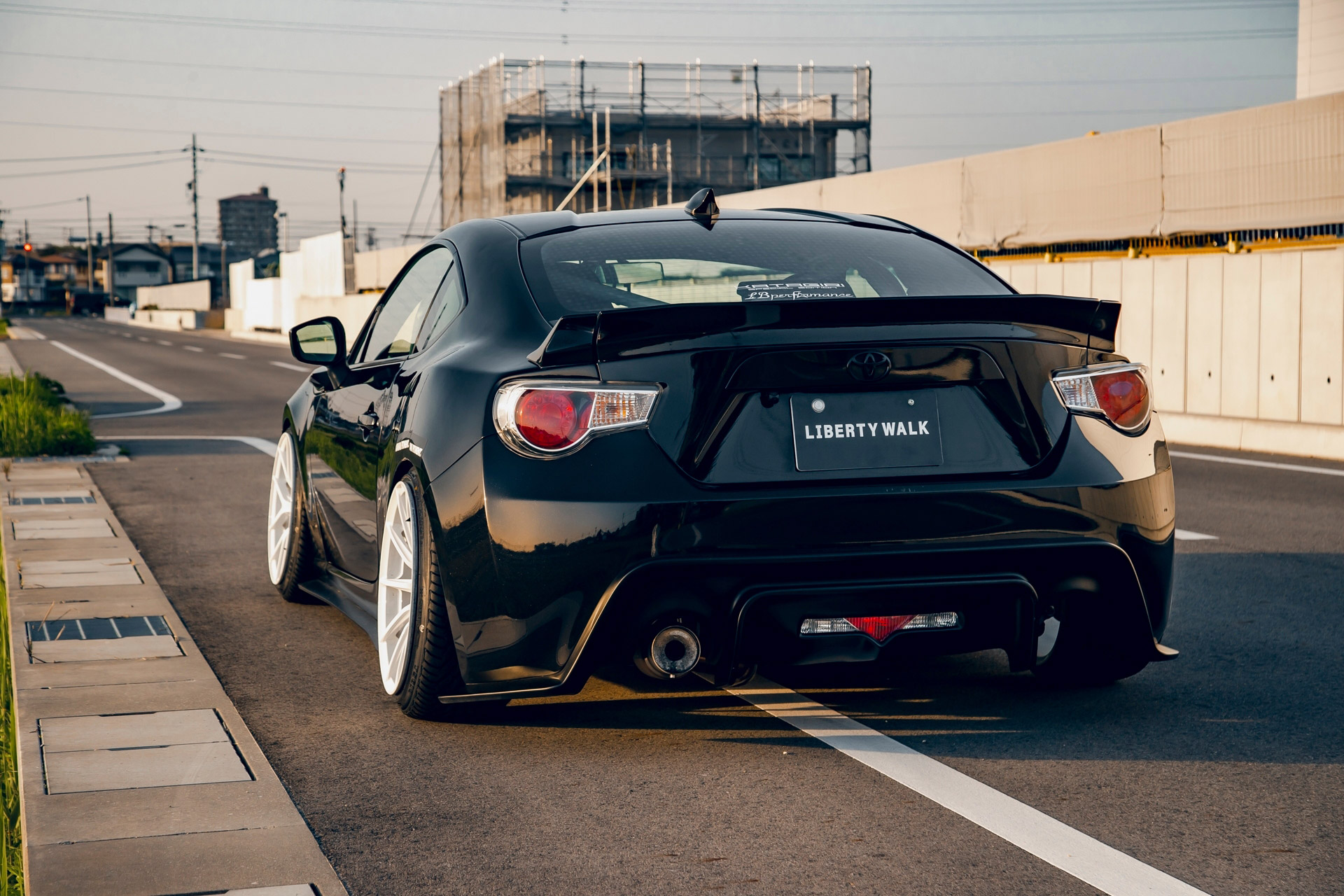LB-nation TOYOTA 86 Light Complete36