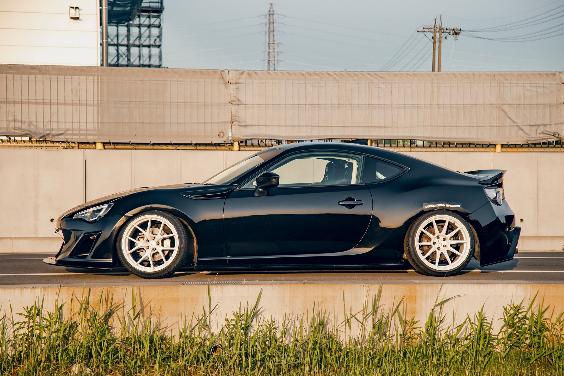LB-nation TOYOTA 86 Light Complete37