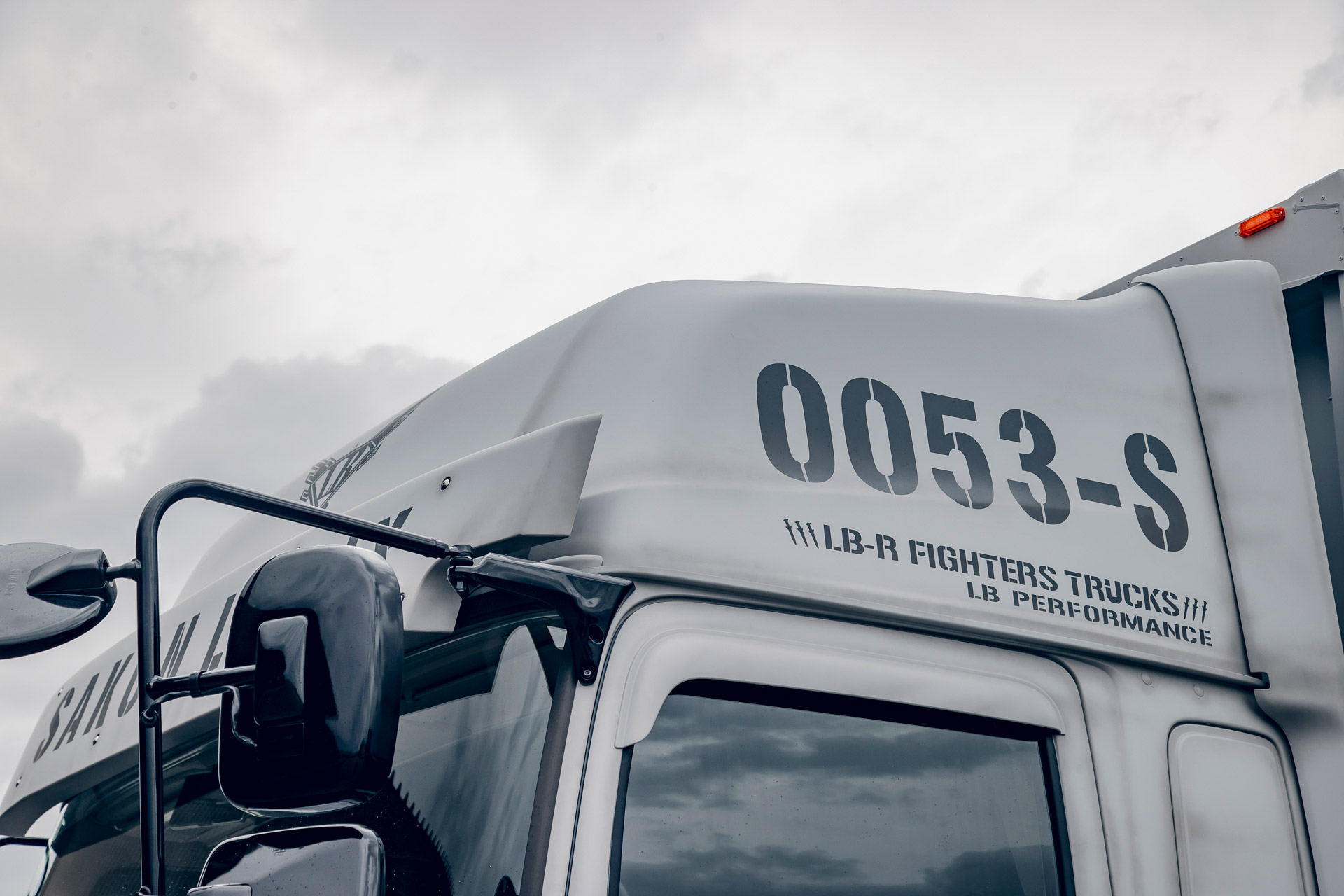LB-Trucks090
