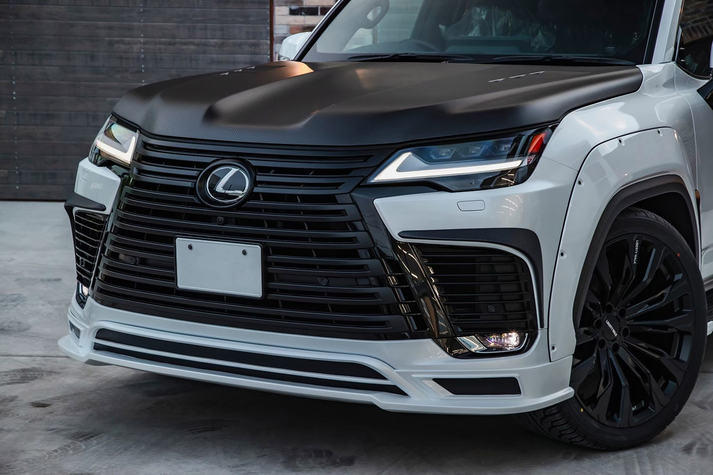 LB-WORKS-LEXUS-LX600-Full-Complete00008