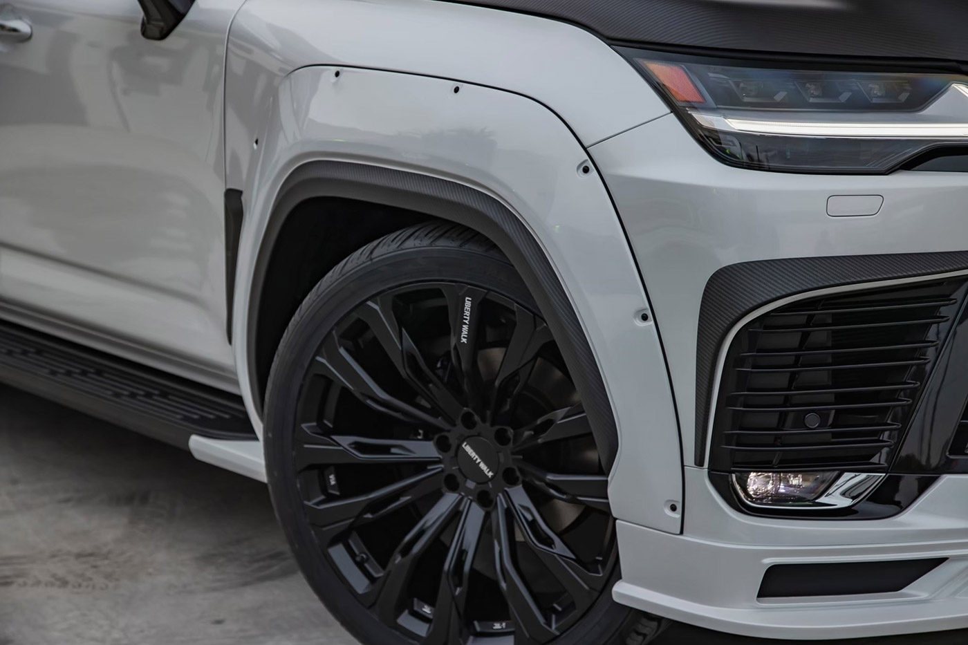LB-WORKS-LEXUS-LX600-Full-Complete00013