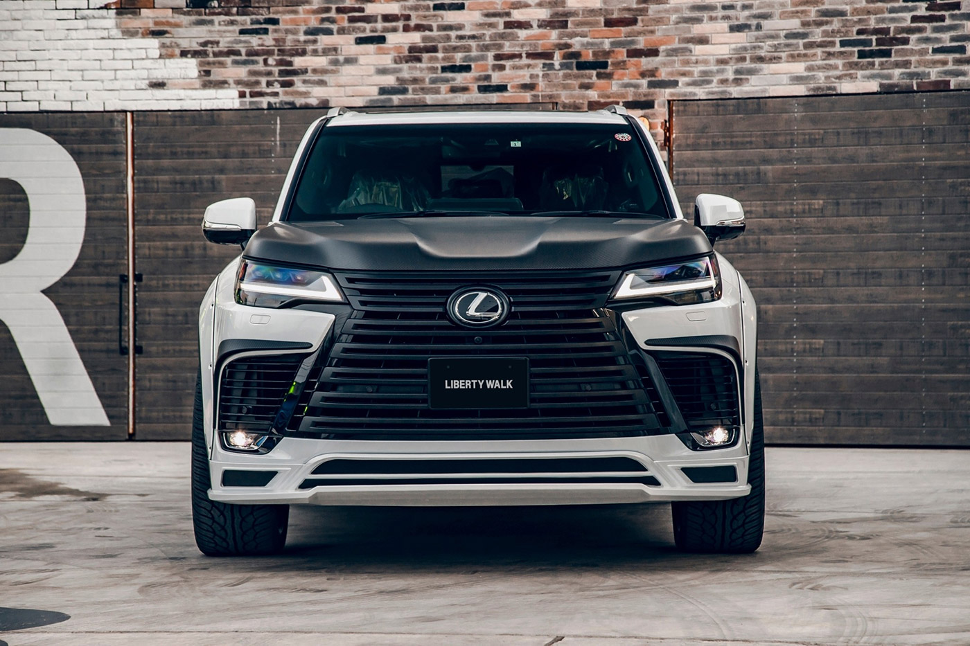 LB-WORKS-LEXUS-LX600-Full-Complete00025