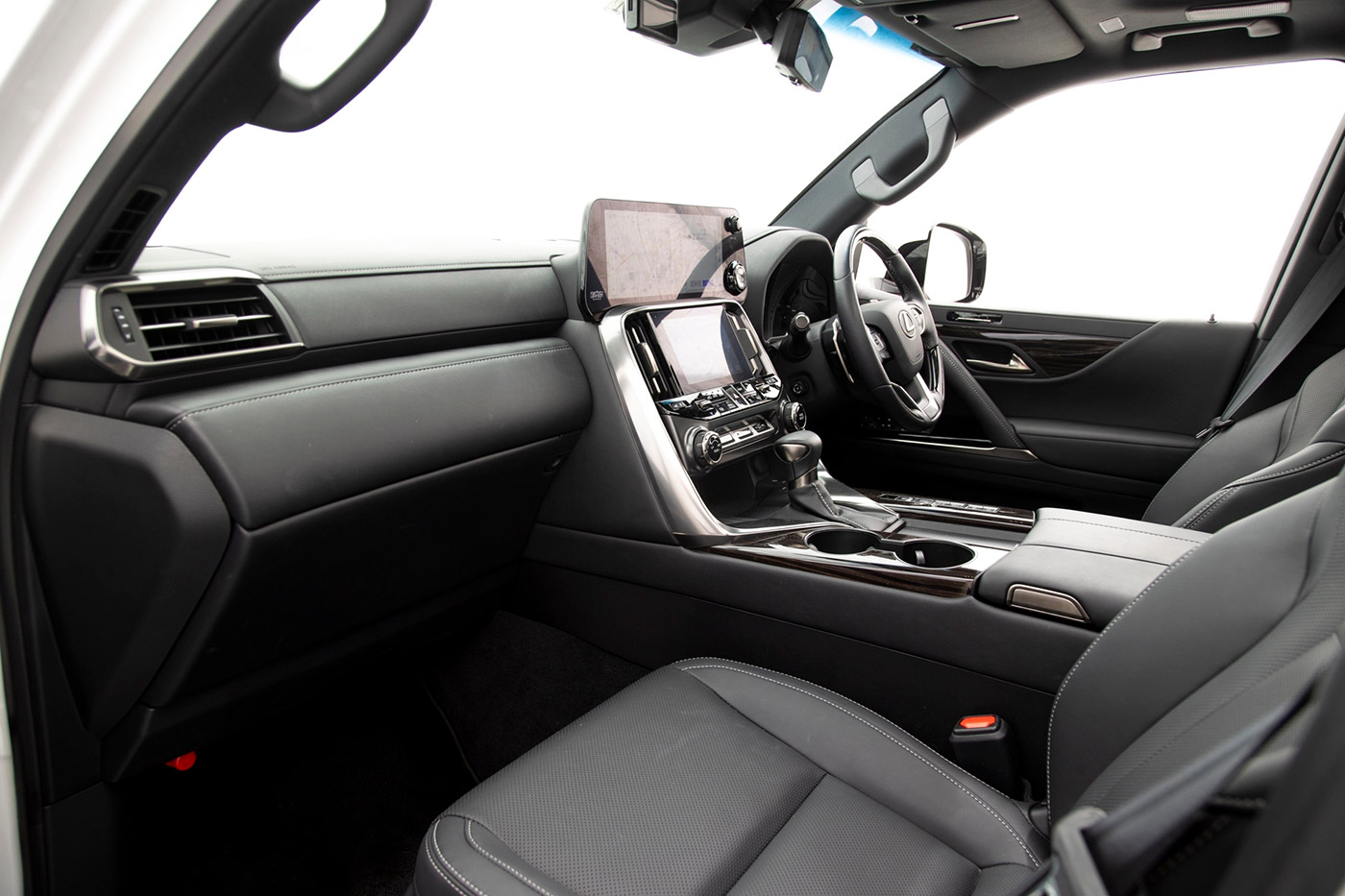 LB-WORKS-LEXUS-LX600-Full-Complete00050