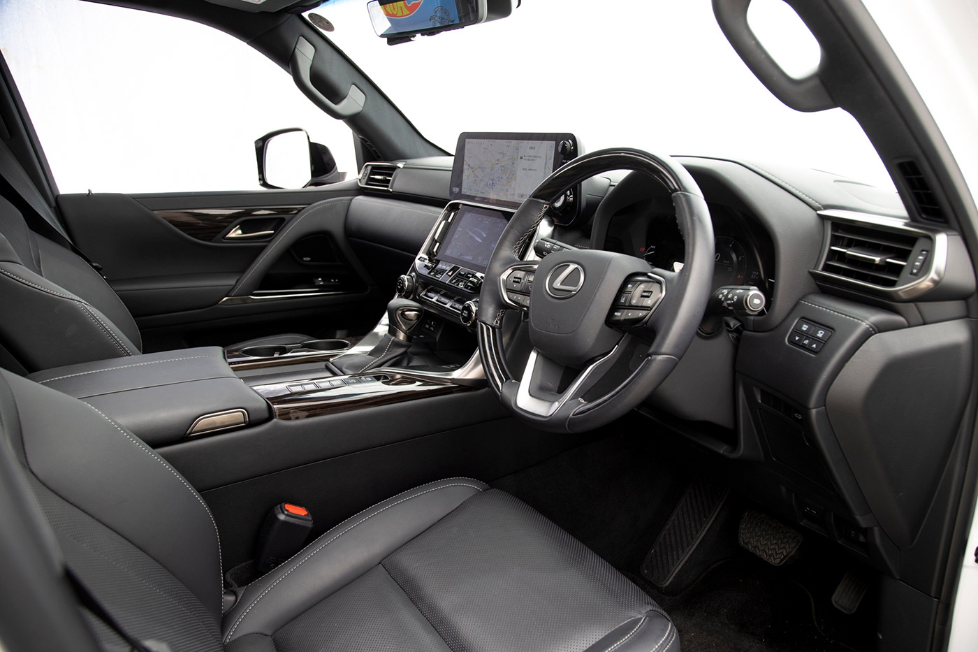 LB-WORKS-LEXUS-LX600-Full-Complete00052